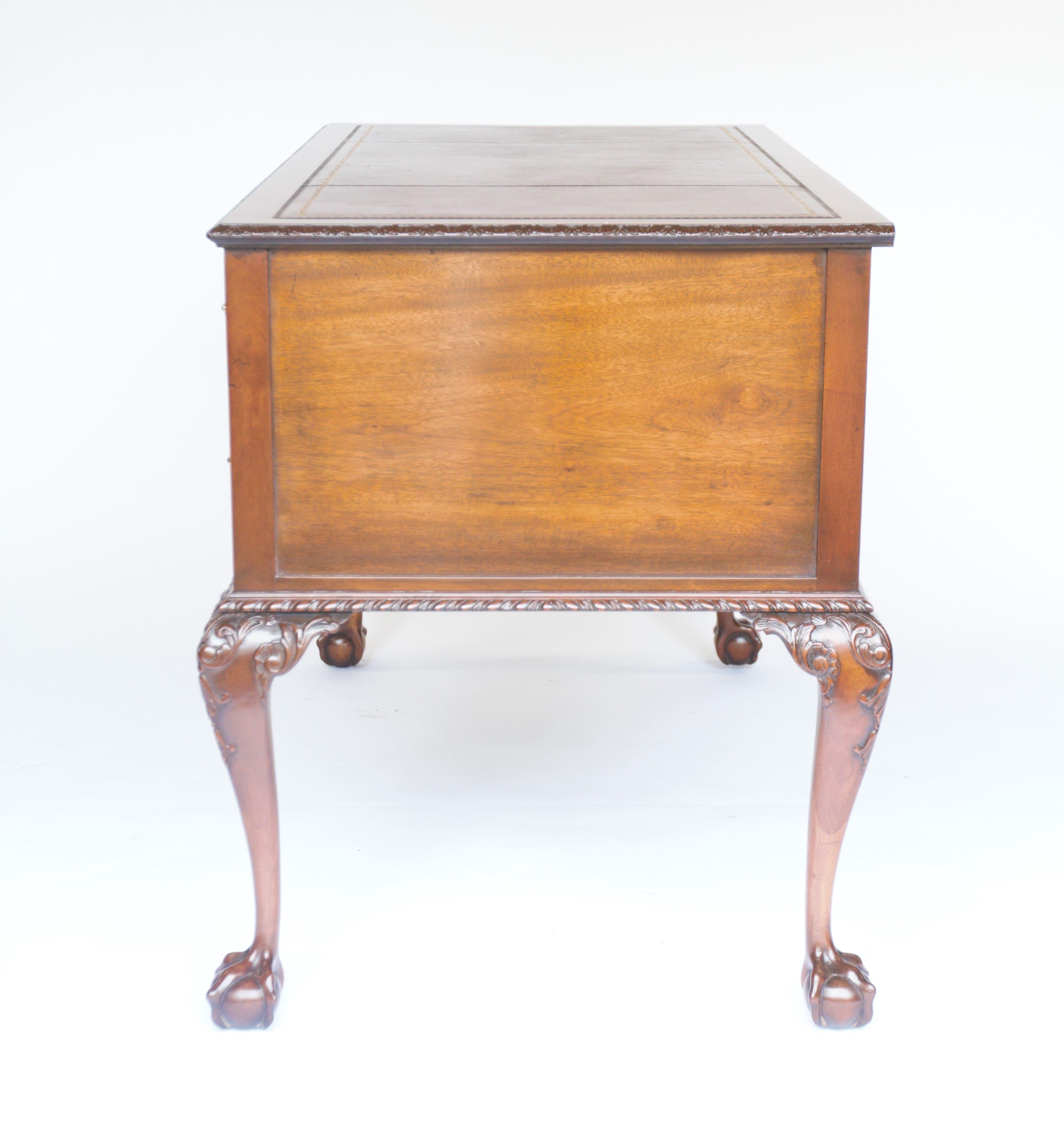 Chippendale Edwardian Mahogany Kneehole Writing Table For Sale