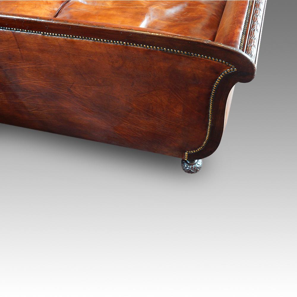 English Edwardian Mahogany Grade 1 Leather Sofa, early 20th. century, Circa 1910 3