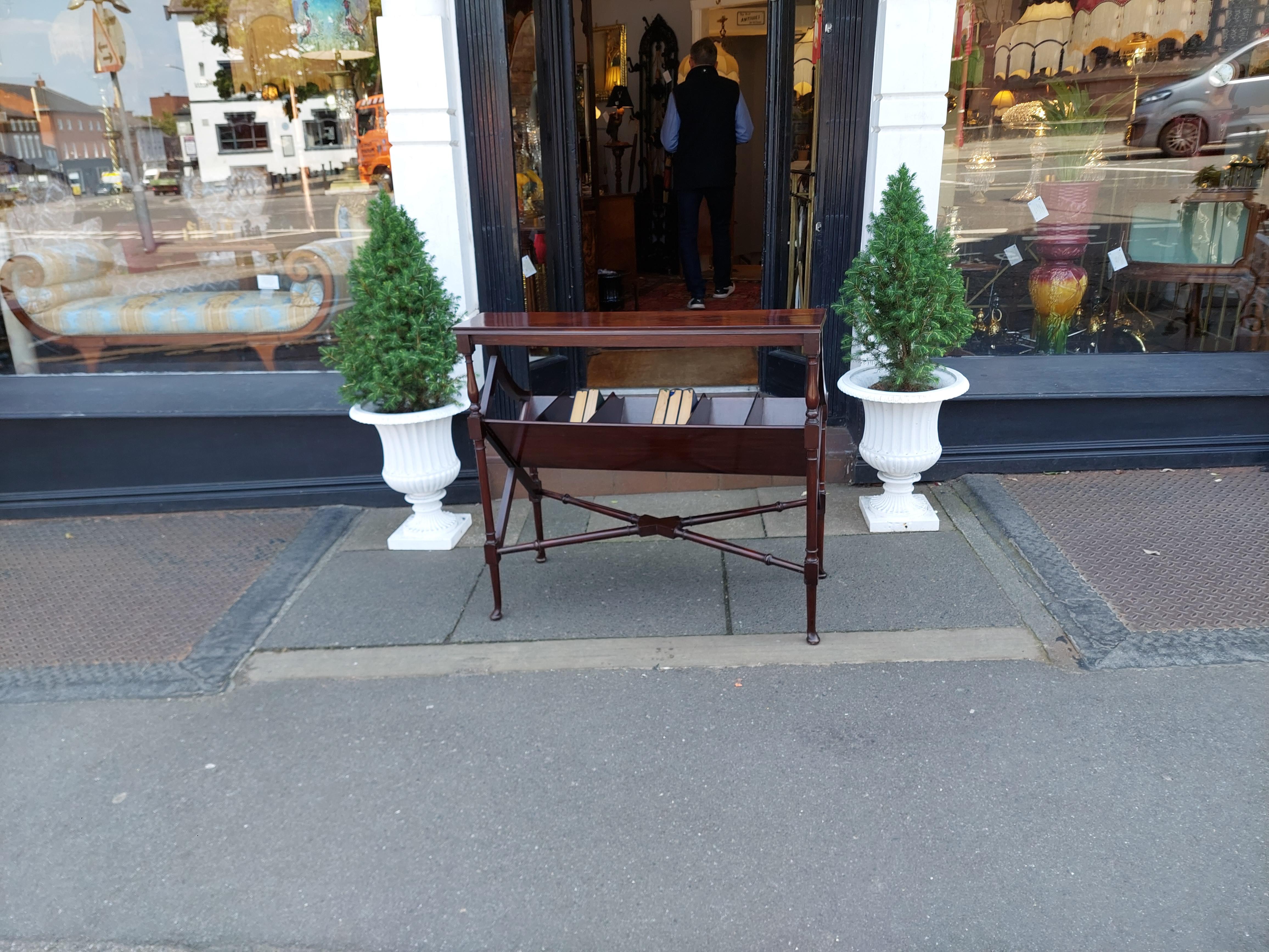 Edwardian Mahogany Library Book Trough in vendita 7
