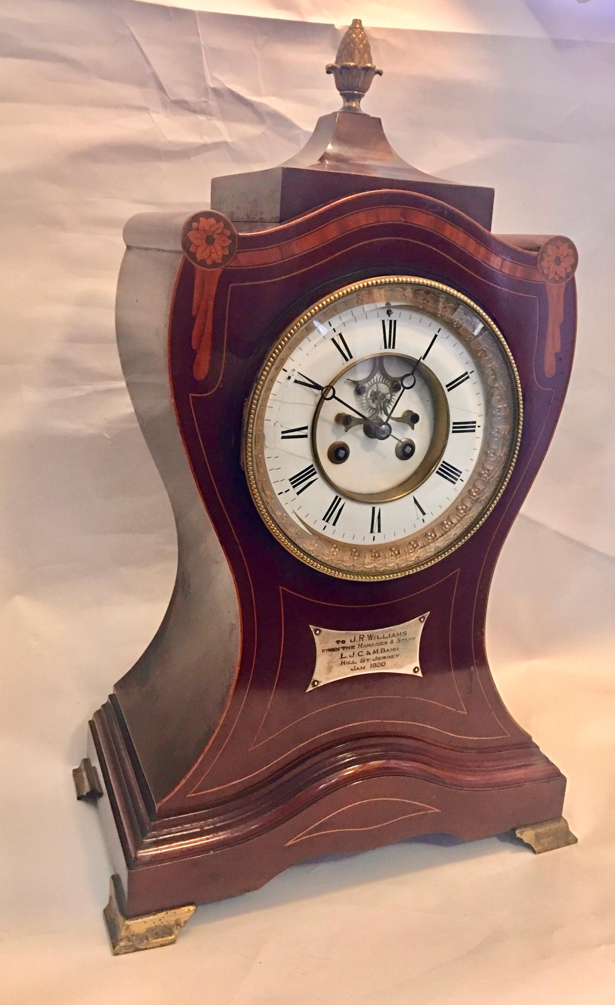 Early 20th Century Mahogany Marquetry Balloon Bracket Clock In Good Condition In London, Nottinghill