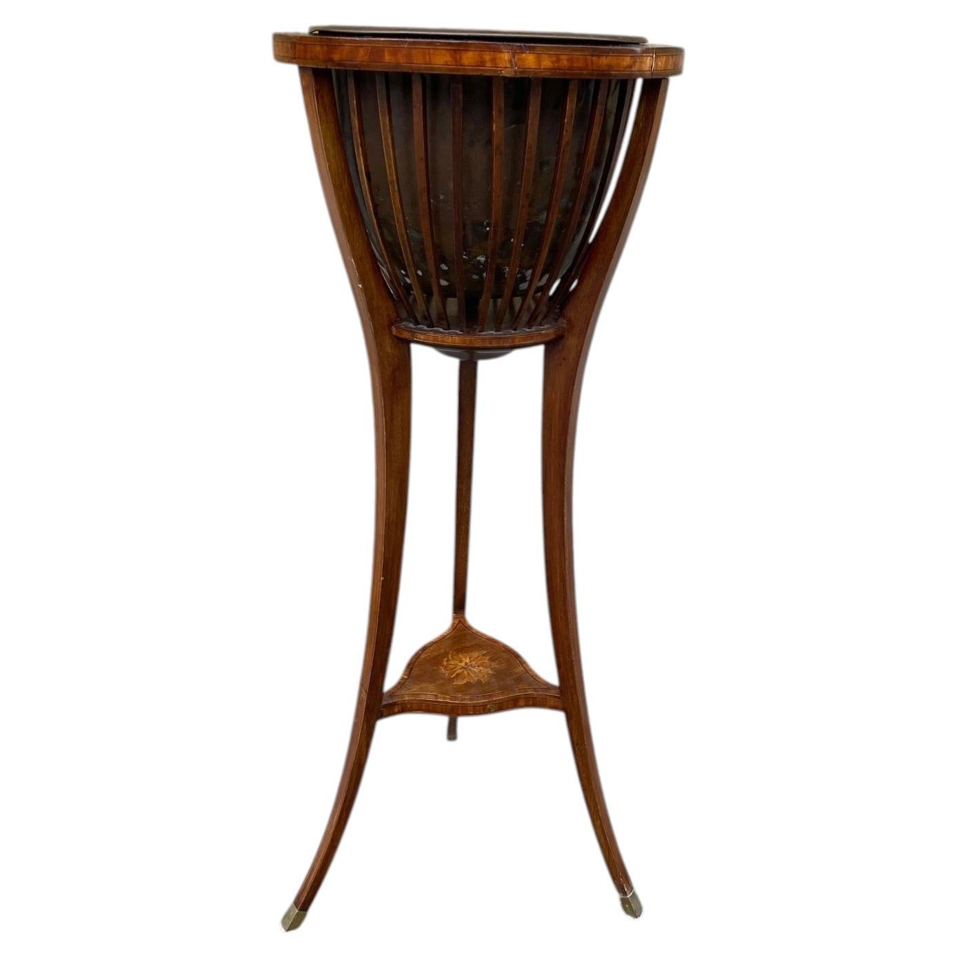 Edwardian Mahogany Planter Inset With Fruit Wood and Decorate with Spindle Top