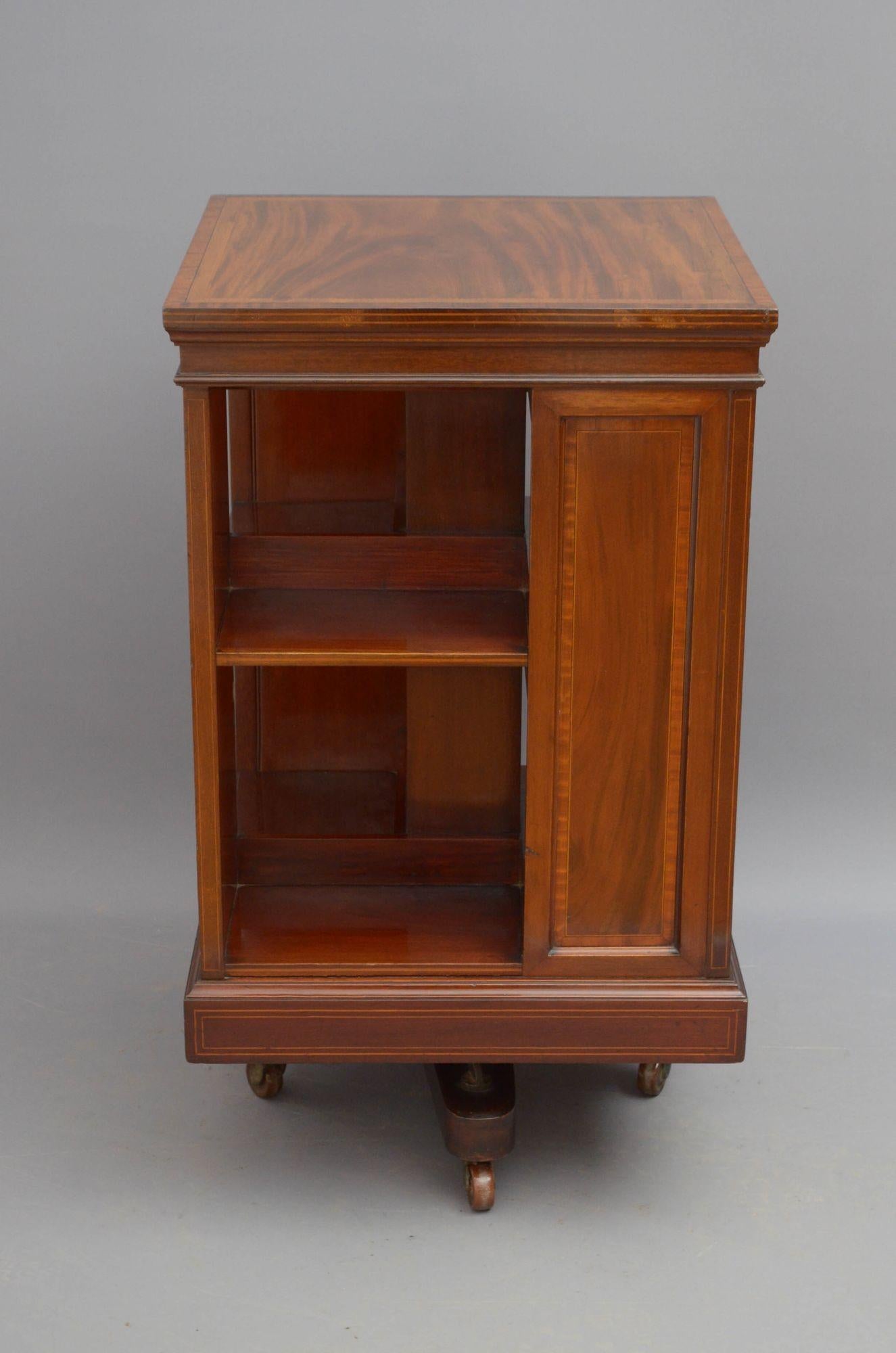 Edwardian Mahogany Revolving Bookcase In Good Condition For Sale In Whaley Bridge, GB