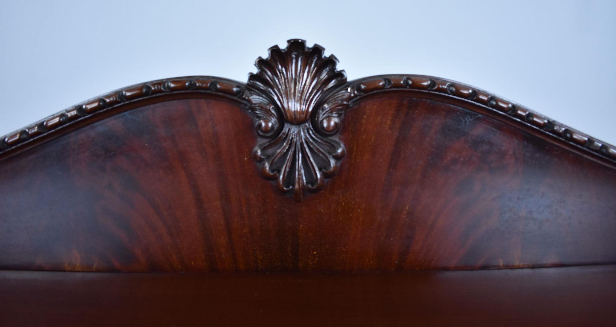 Edwardian Mahogany Serpentine Cabinet For Sale 1