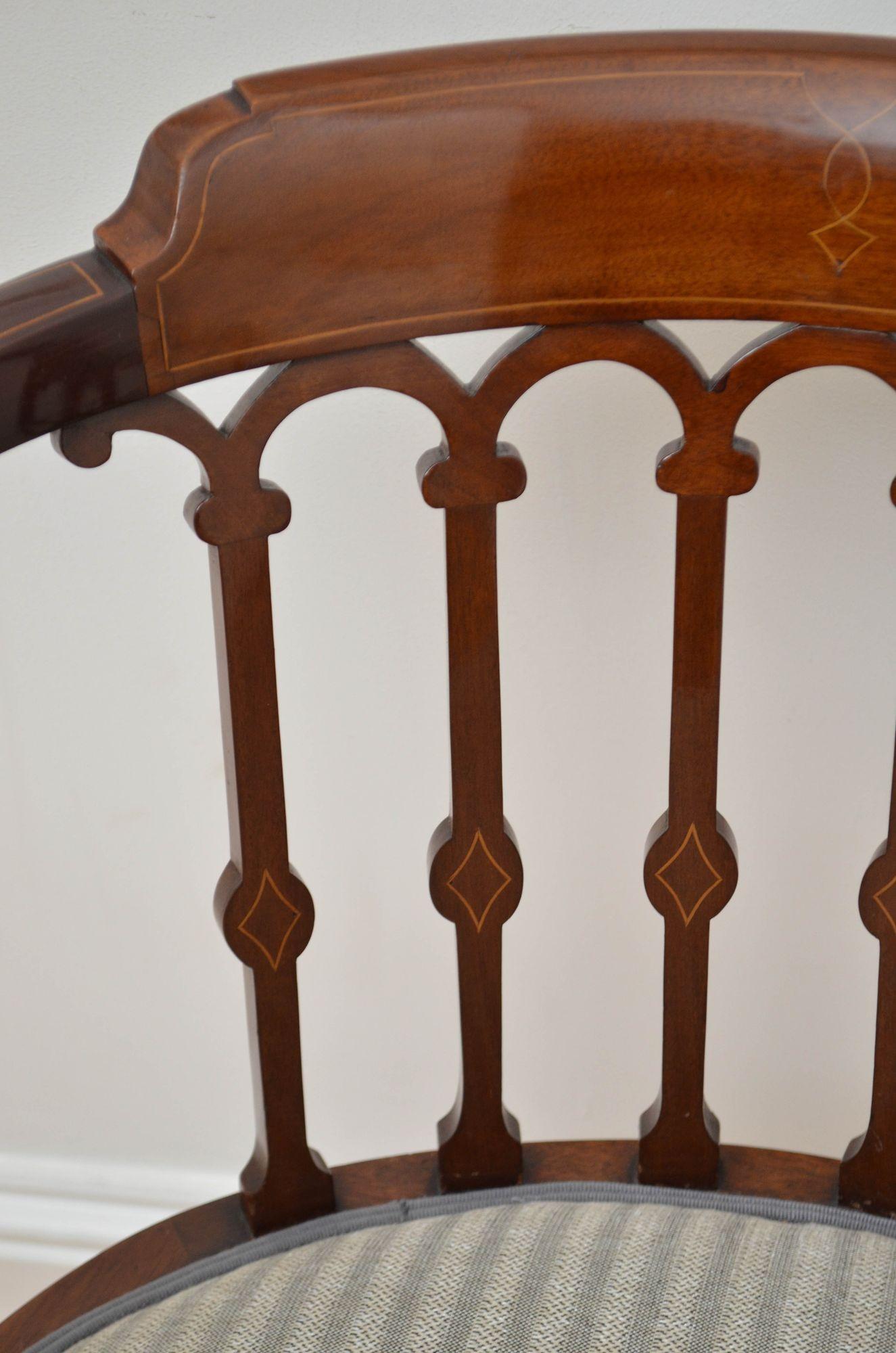 Edwardian Mahogany Tub Chair 2