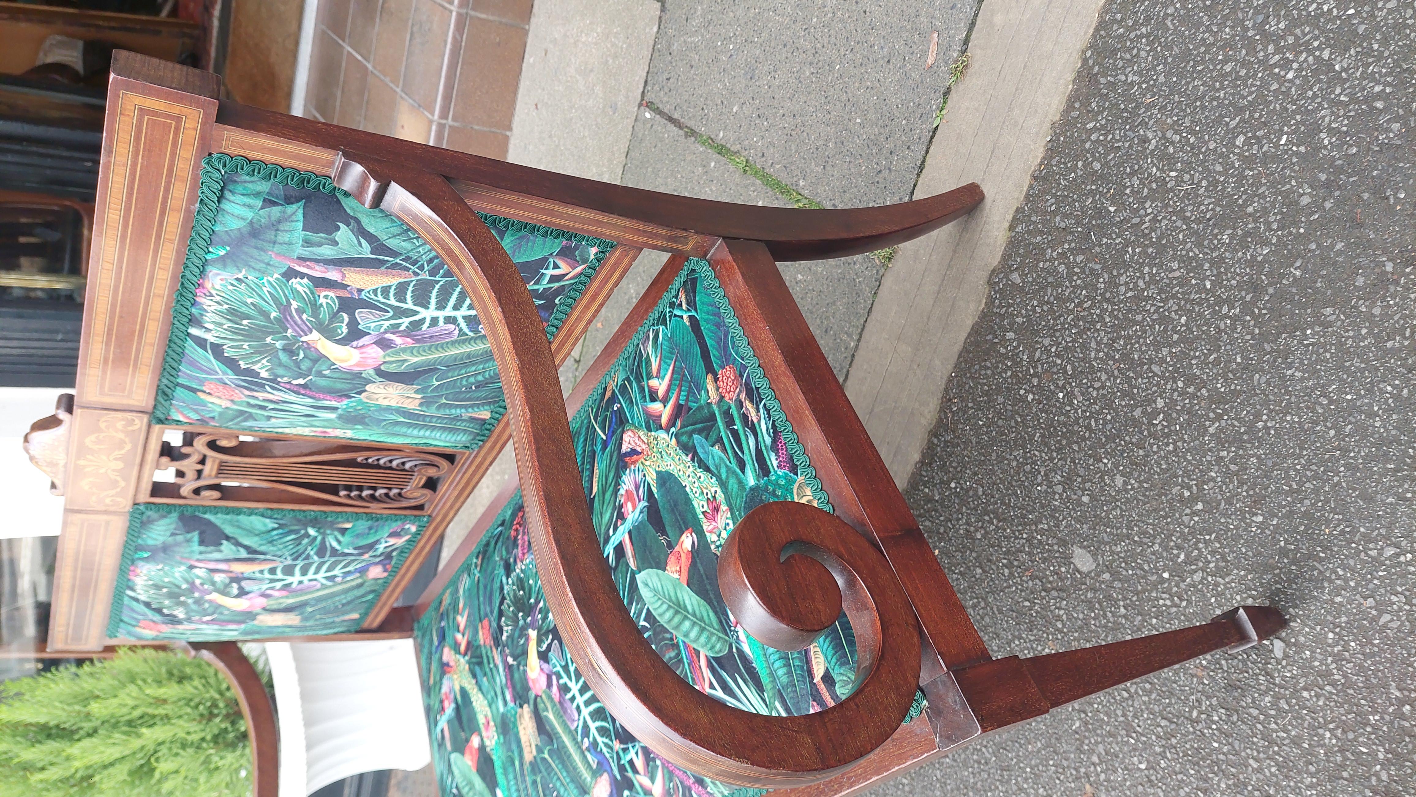 Edwardian Mahogany Two Seater Sofa Settee For Sale 5