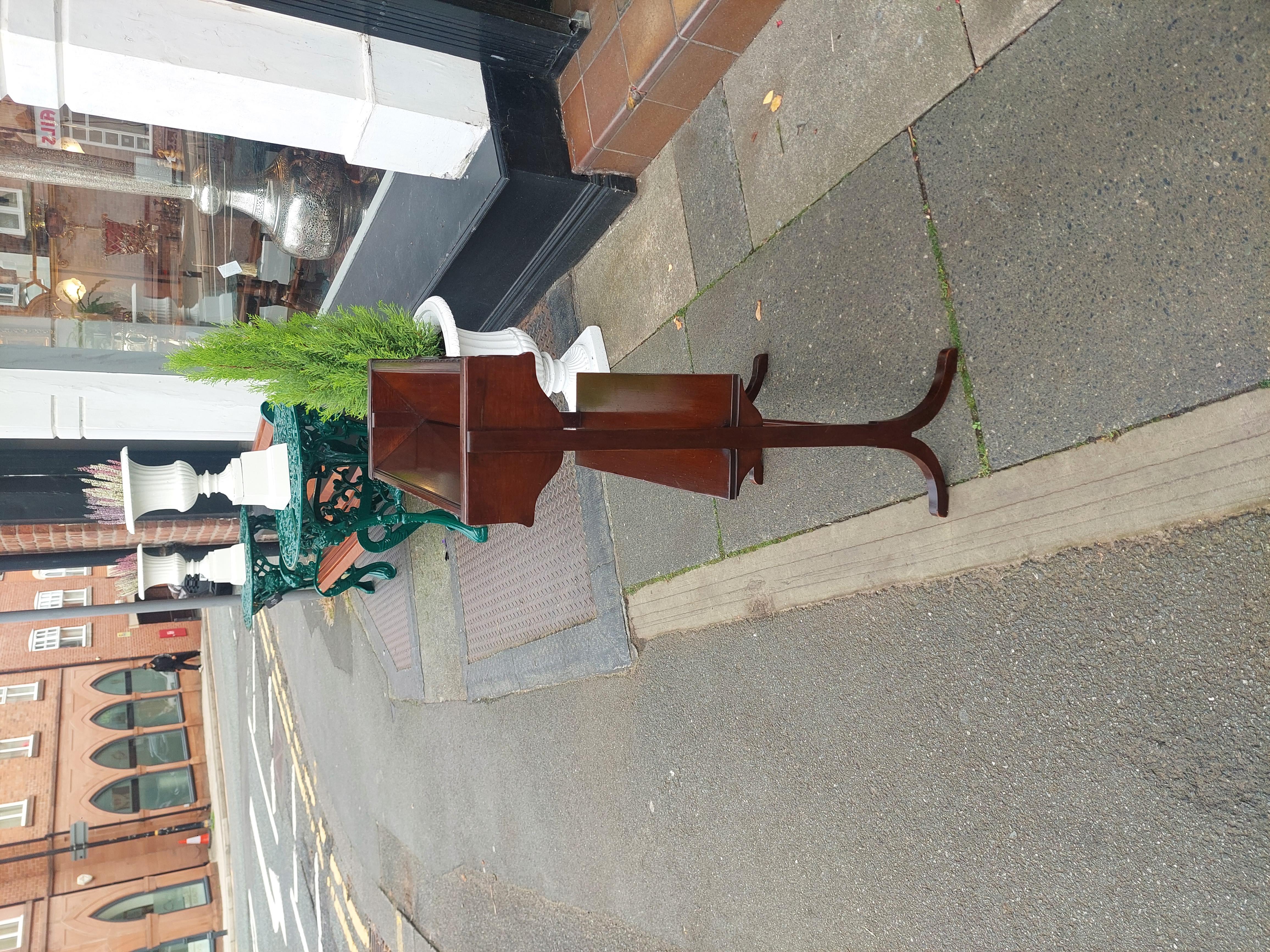 Early 20th Century Edwardian Mahogany Two-Tier Library Book Trough by Waring and Gillows For Sale