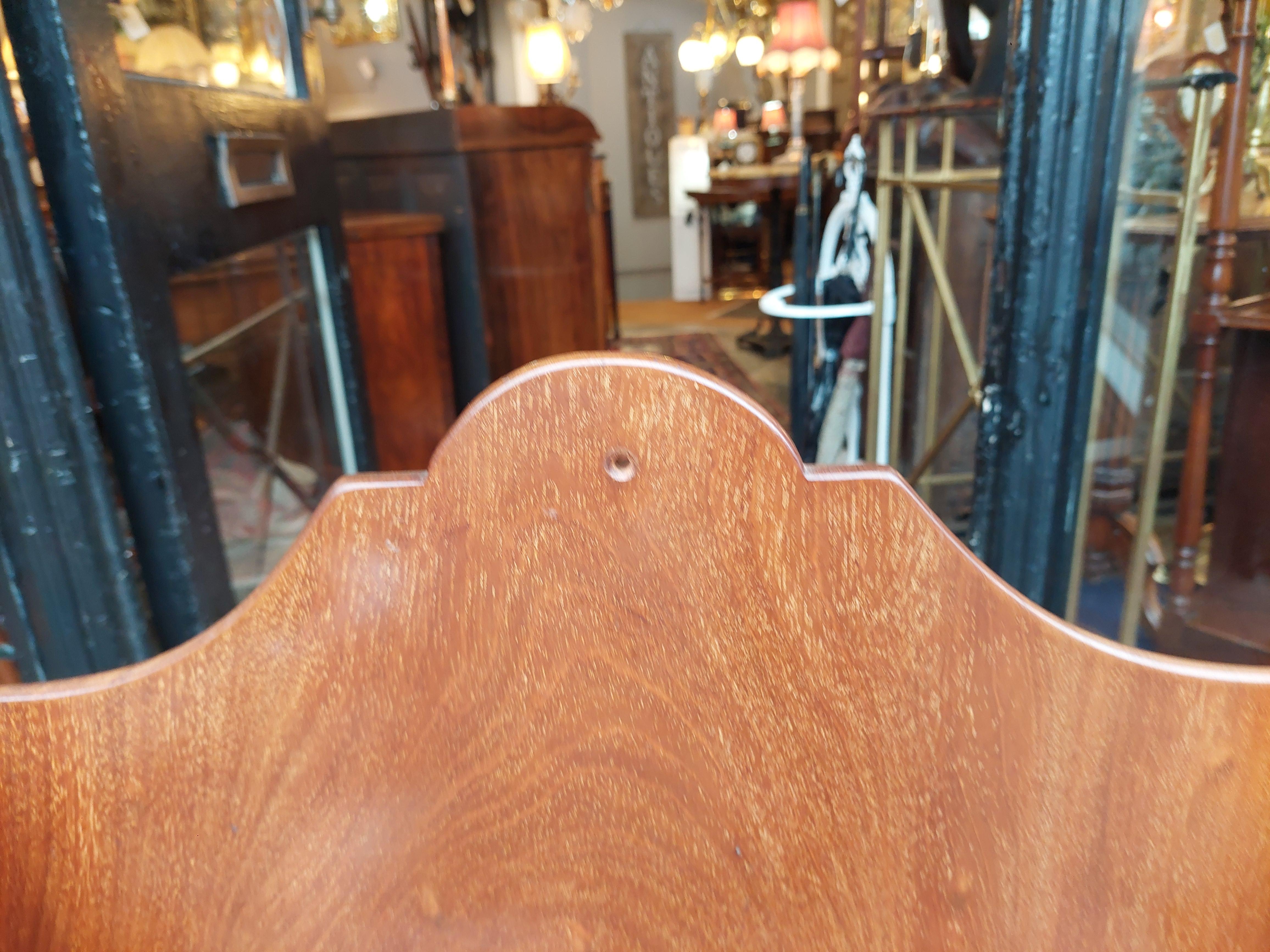 Edwardian Mahogany Wall Hanging Book Shelves For Sale 1