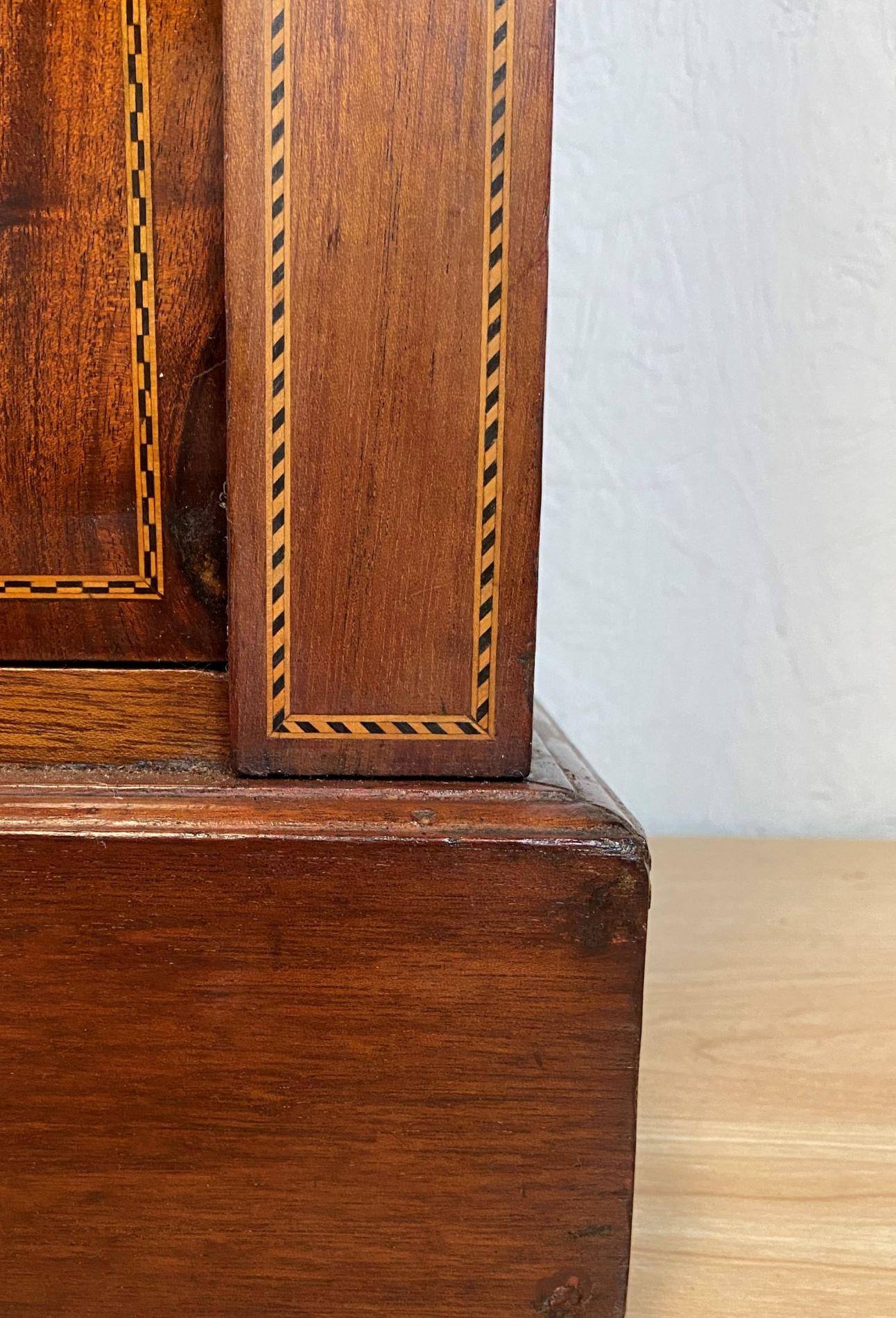 Edwardian Mahogany Wellington Chest with Geometric Line Inlays For Sale 2