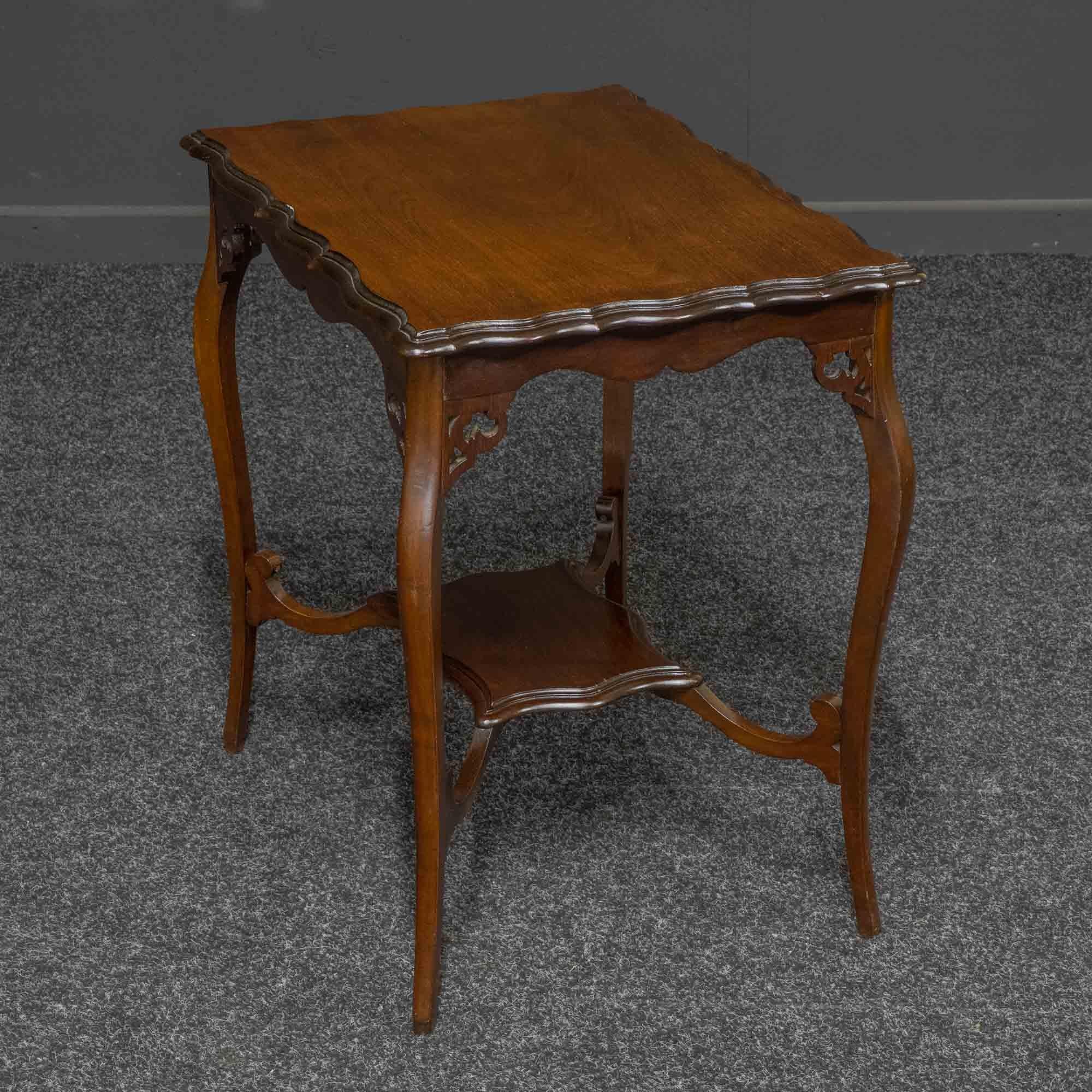 Edwardian Mahogany Window Table In Good Condition For Sale In Manchester, GB