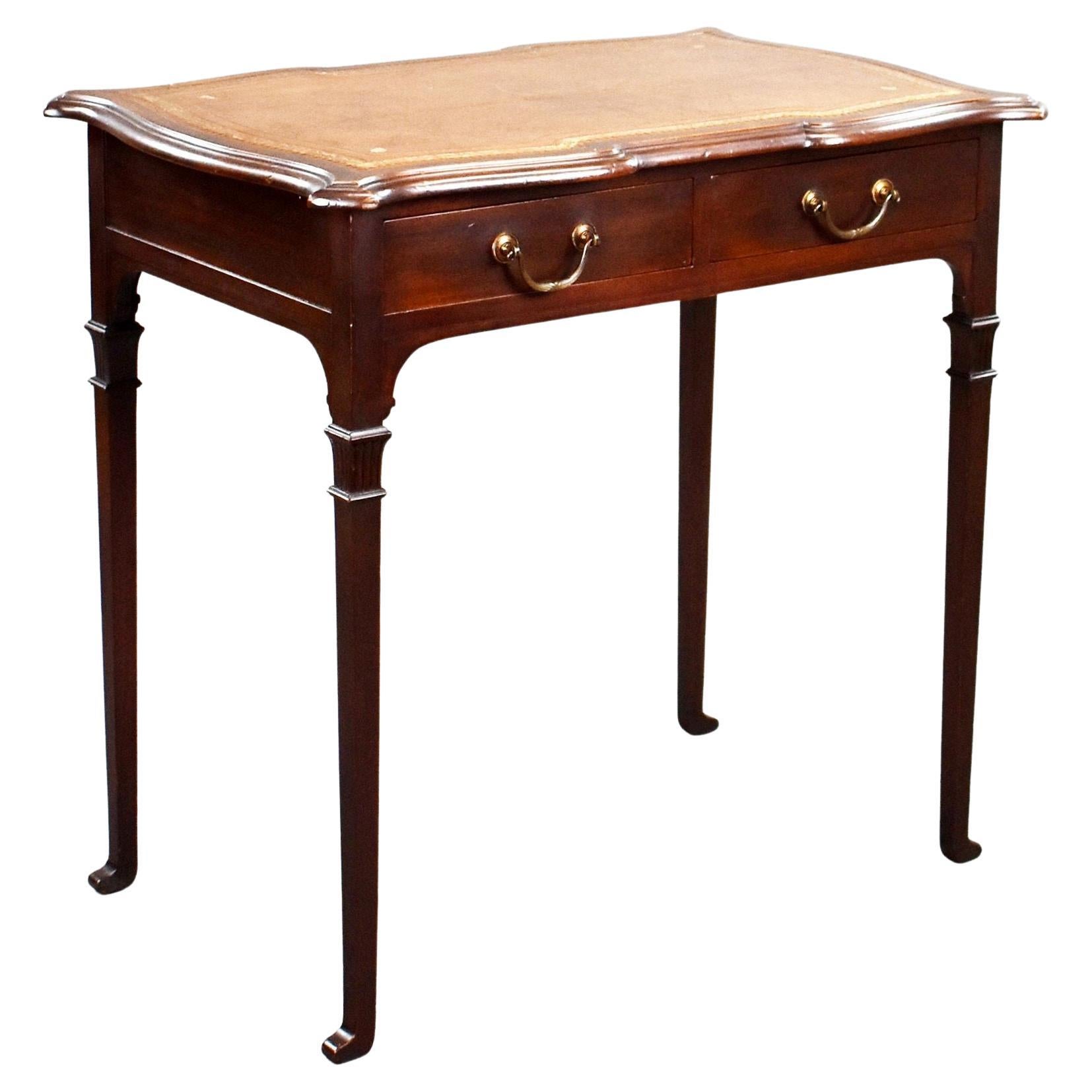 Early 1900's Edwardian Carved Mahogany Desk For Sale at 1stDibs