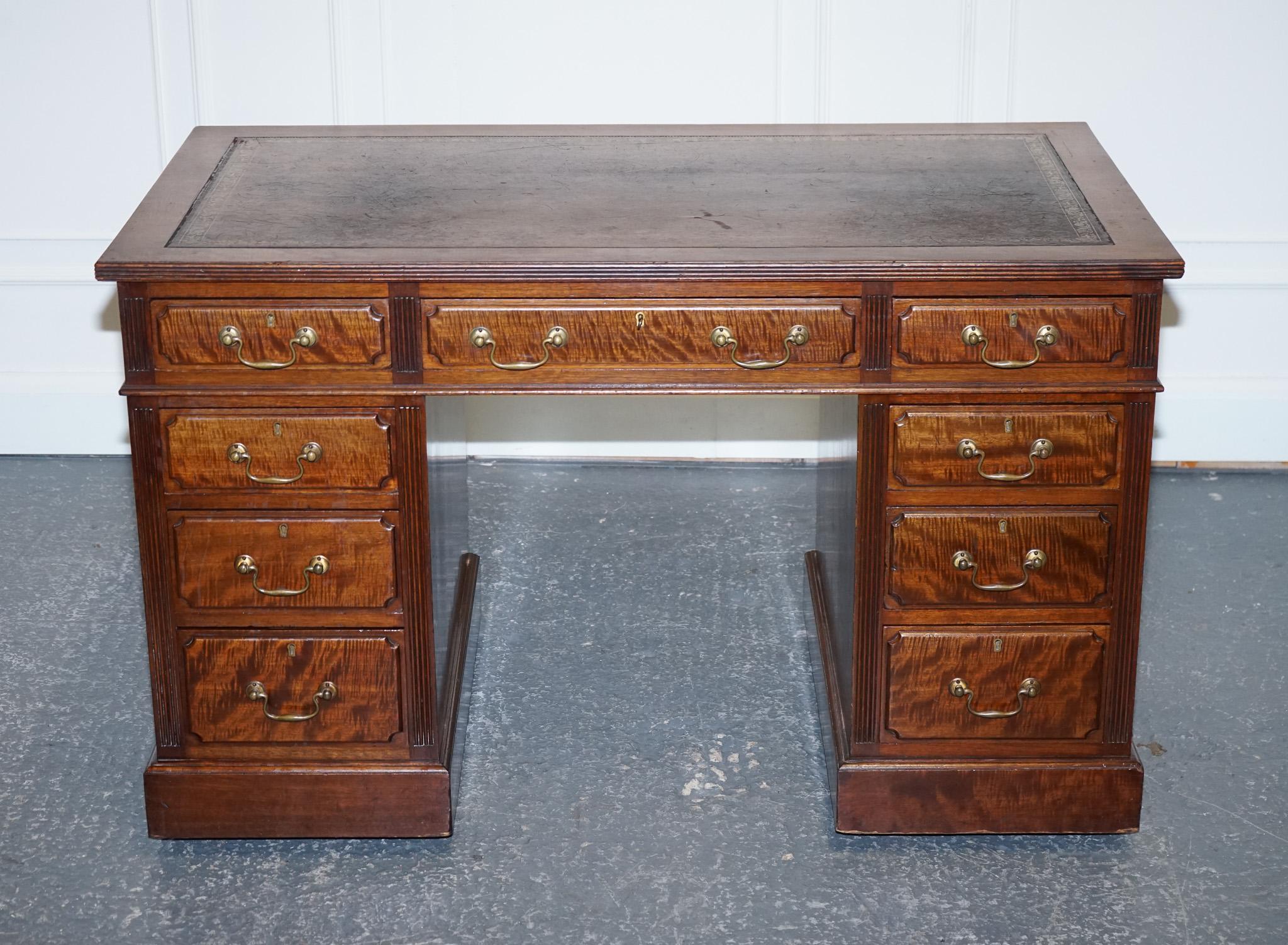We are delighted to offer for sale this Lovely Edwardian Maple & Co Pedestal Desk With an Embossed Brown Leather Top.

The Edwardian Maple & Co Pedestal Writing Desk is a stunning piece of furniture with a classic, timeless design. 
Its