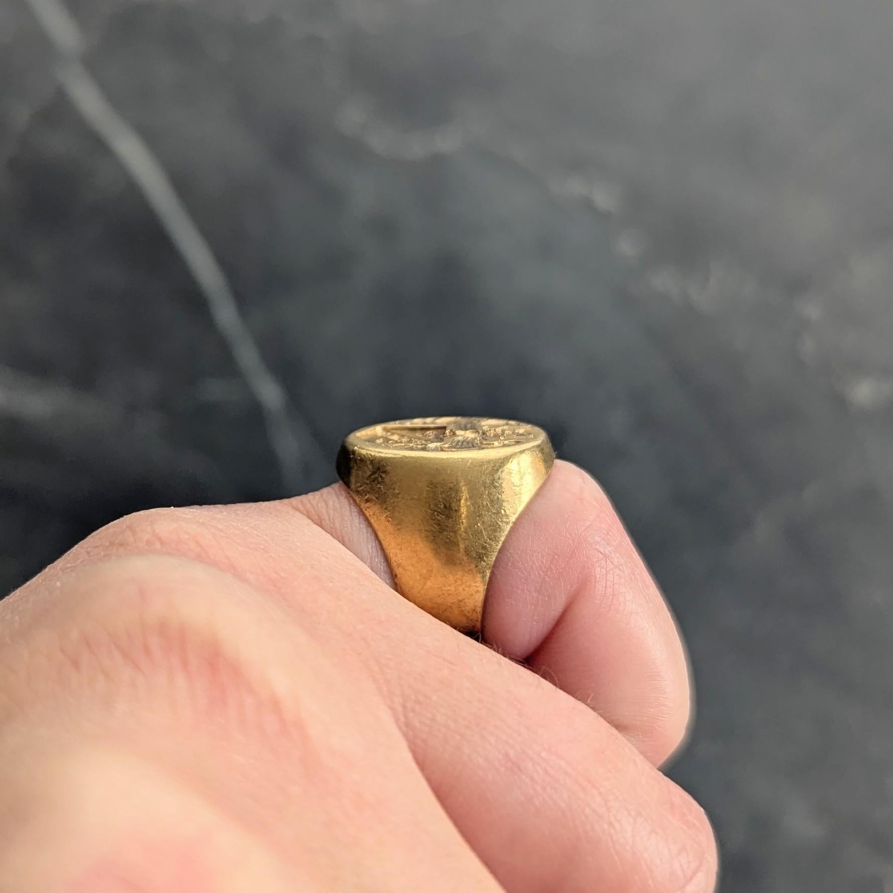Anello Merrin edoardiano in oro giallo 18 carati con stemma araldico antico in vendita 5