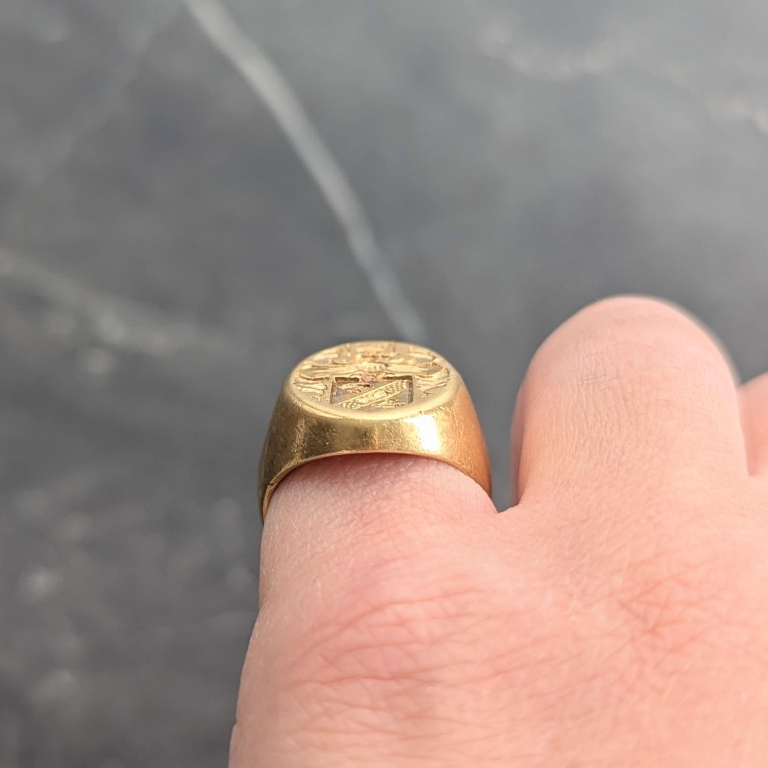 Anello Merrin edoardiano in oro giallo 18 carati con stemma araldico antico in vendita 4