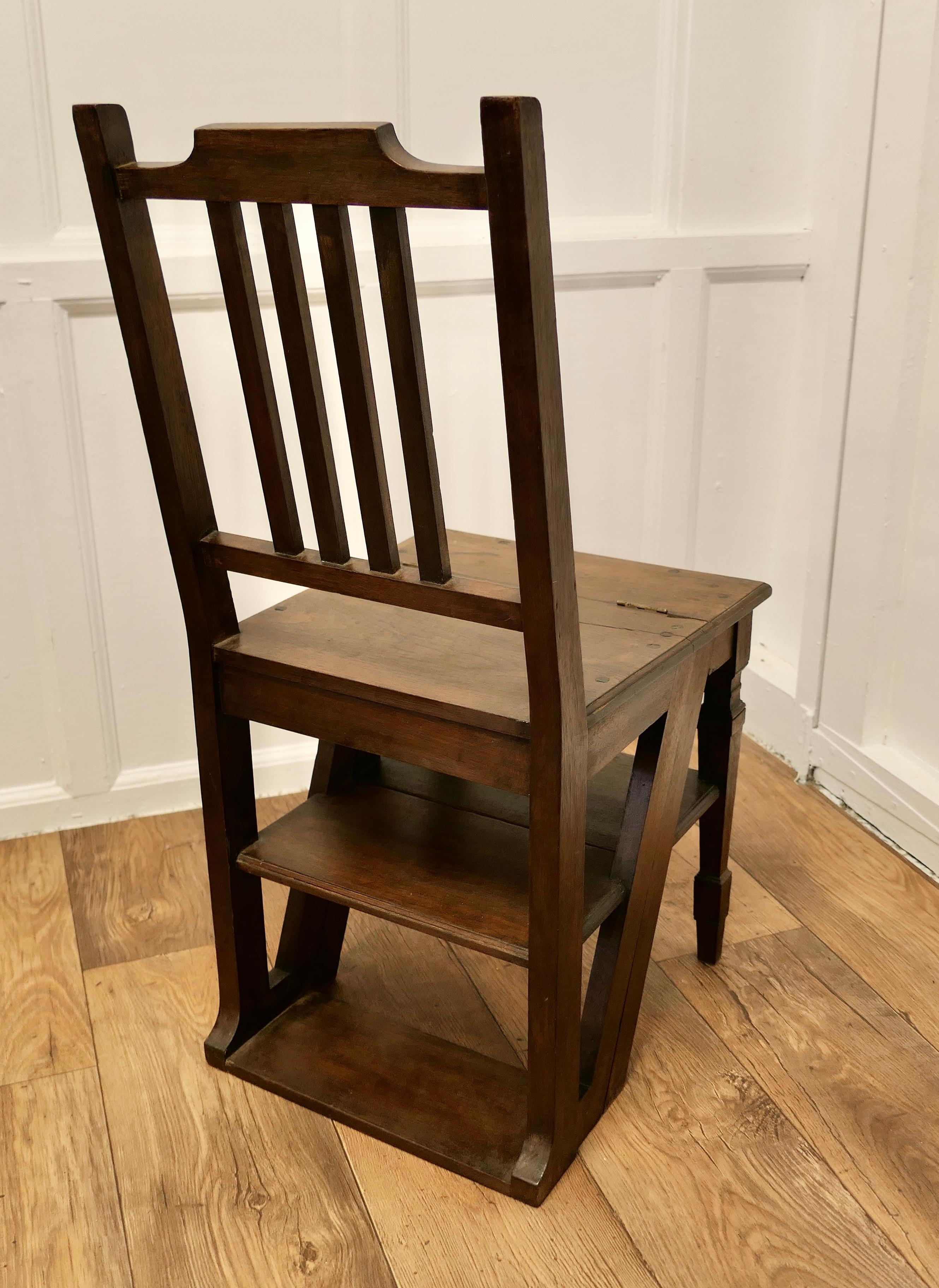 Chaise de bibliothèque ou fauteuil de bibliothèque édouardien métamorphique, pièce très utile Bon état - En vente à Chillerton, Isle of Wight