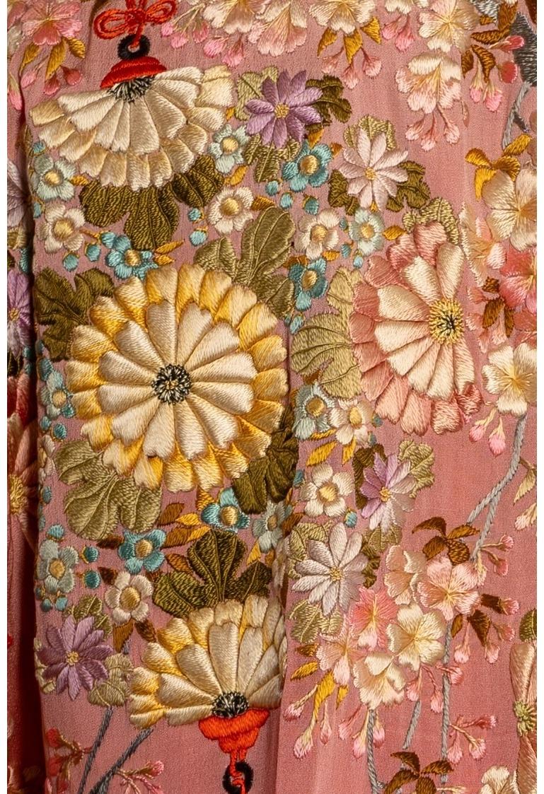 Edwardian Mixed Pinks Silk Hand Embroidered Floral Kimono For Sale 5