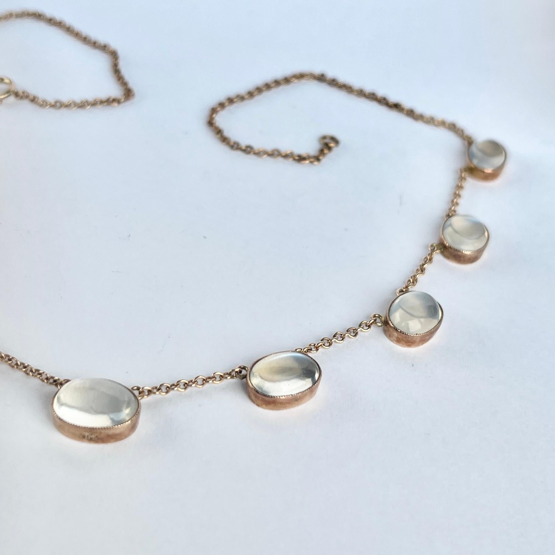 Edwardian Moonstone and 9 Carat Rose Gold Necklace In Good Condition In Chipping Campden, GB
