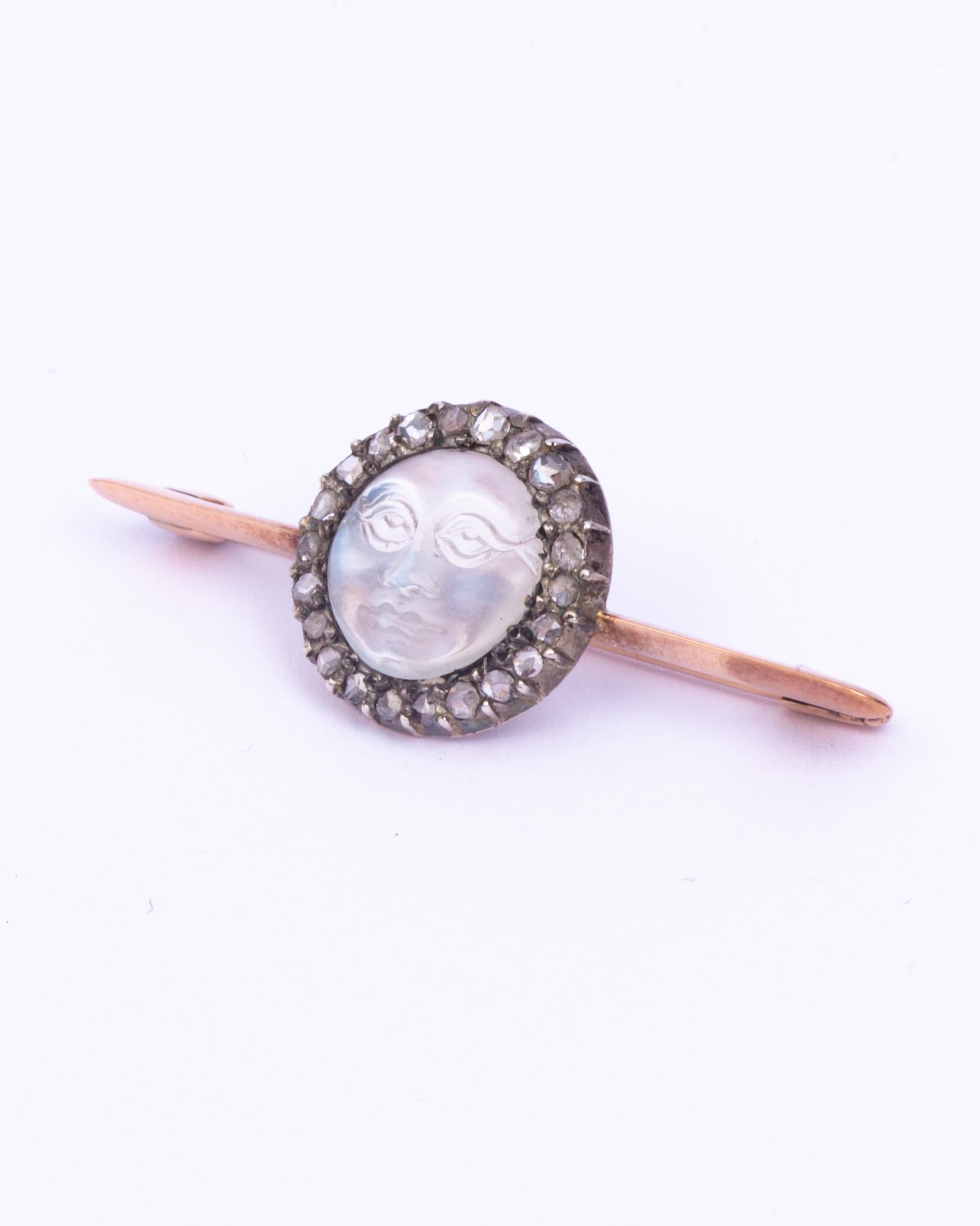 Edwardian Moonstone and Rose Cut Diamond Brooch In Good Condition In Chipping Campden, GB
