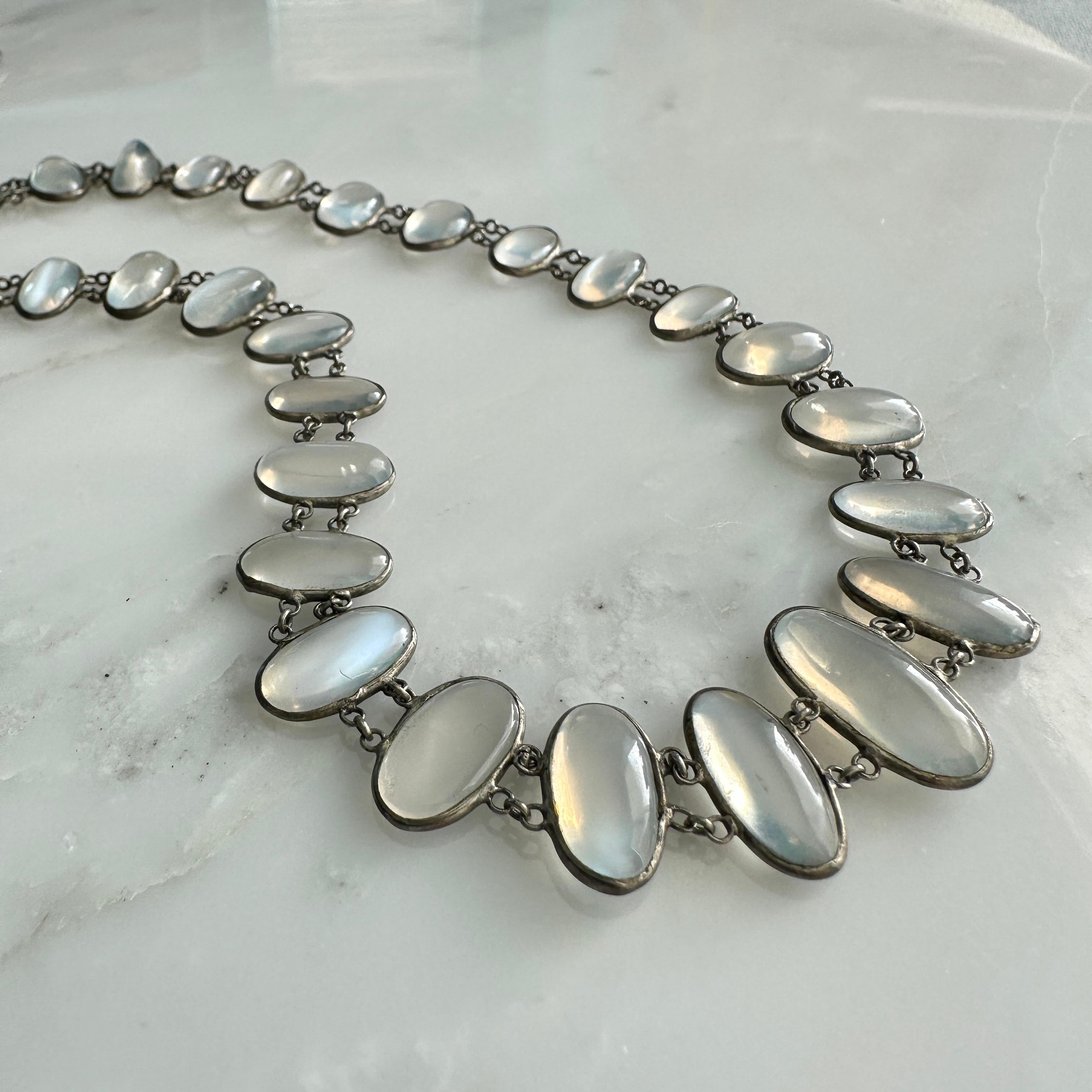 Edwardian Moonstone Silver Festoon Necklace For Sale 1