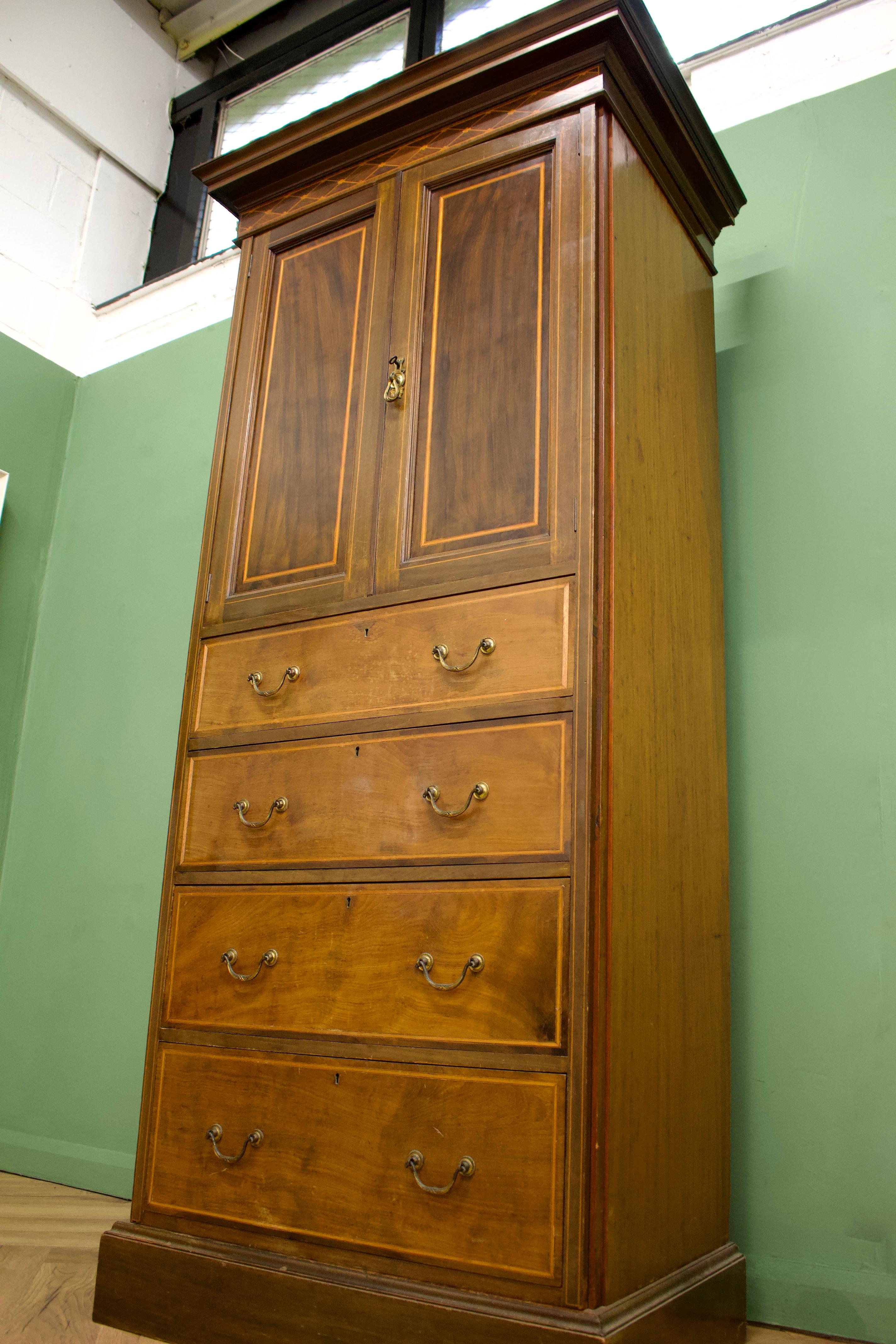 Edwardian Narrow Linen Cabinet or Hall Cupboard, 1910s In Good Condition In South Shields, GB