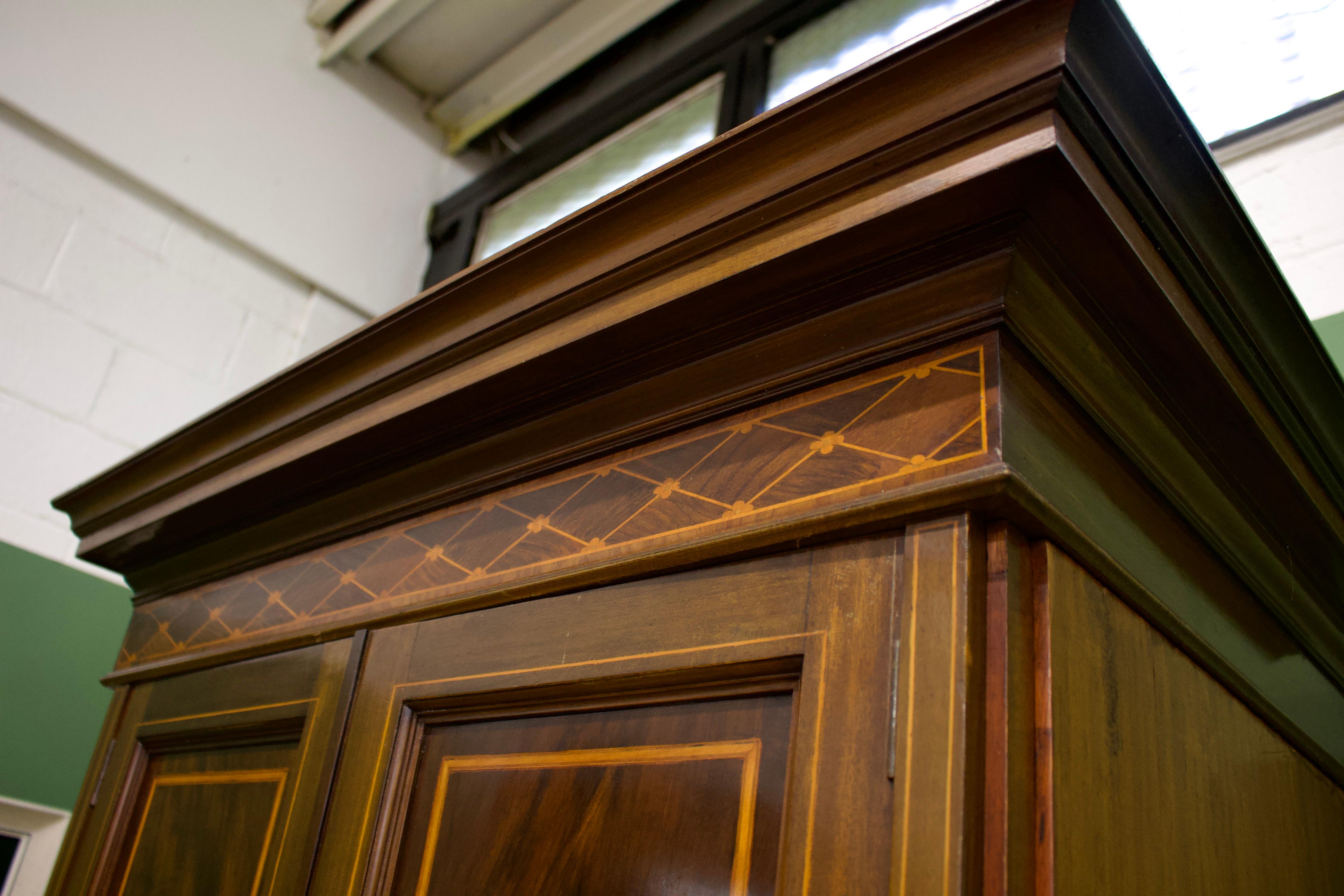 Edwardian Narrow Linen Cabinet or Hall Cupboard, 1910s 2