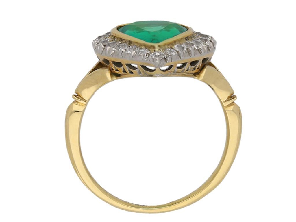 Kein Öl Edwardianischer Ring mit natürlichem kolumbianischem Smaragd und Diamant, um 1905 (Alteuropäischer Schliff) im Angebot