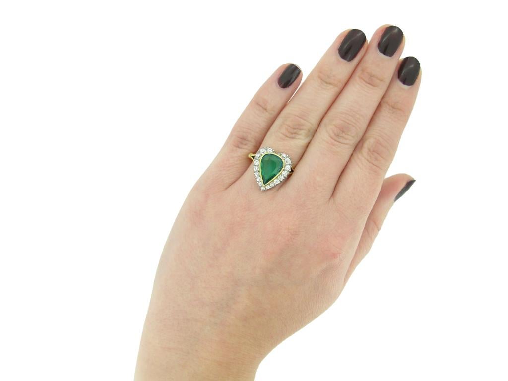 Kein Öl Edwardianischer Ring mit natürlichem kolumbianischem Smaragd und Diamant, um 1905 für Damen oder Herren im Angebot