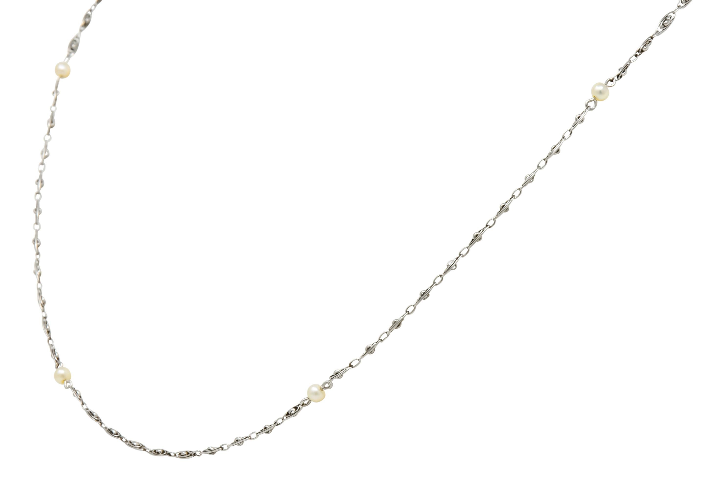 Edwardian Natural Freshwater Pearl Platinum Station Necklace, circa 1915 In Excellent Condition In Philadelphia, PA