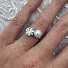 Edwardian Natural Pearl and 1.35 Carat Diamond Toi et Moi Ring, Circa 1910
