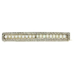 Broche eduardiano de barra de perlas naturales y diamantes