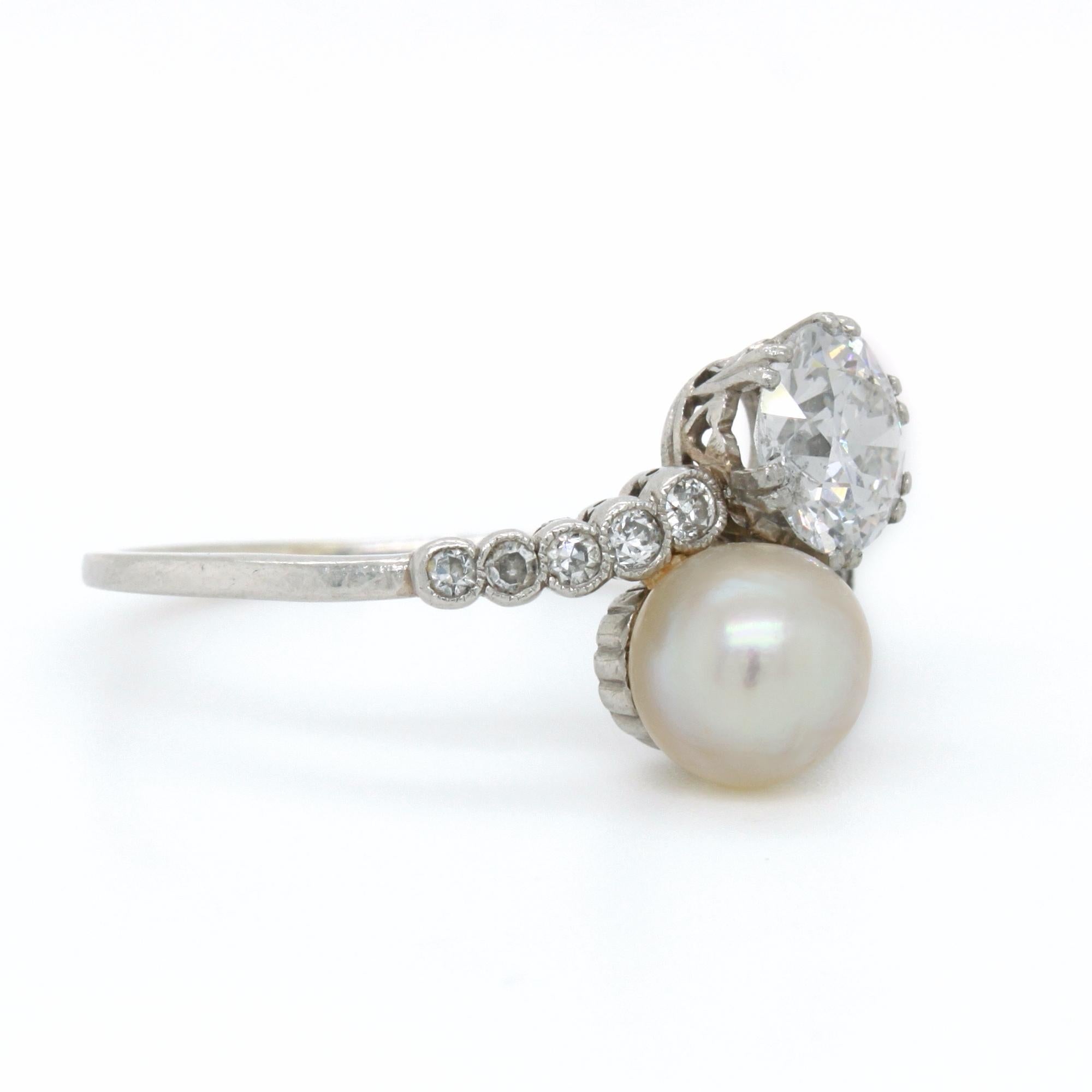 Round Cut Edwardian Natural Pearl and Diamond Toi et Moi Ring, ca. 1900s