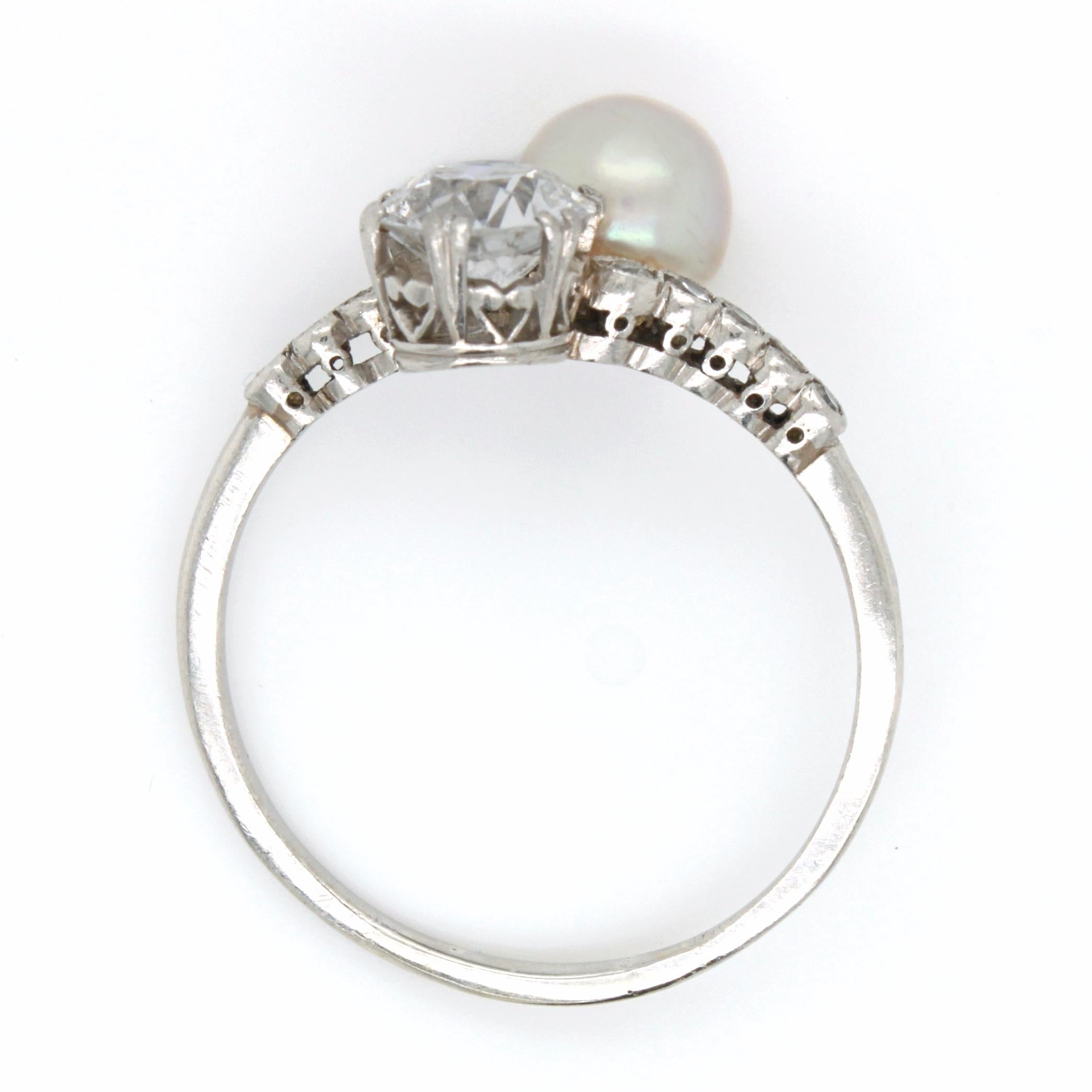 Edwardian Natural Pearl and Diamond Toi et Moi Ring, ca. 1900s 1