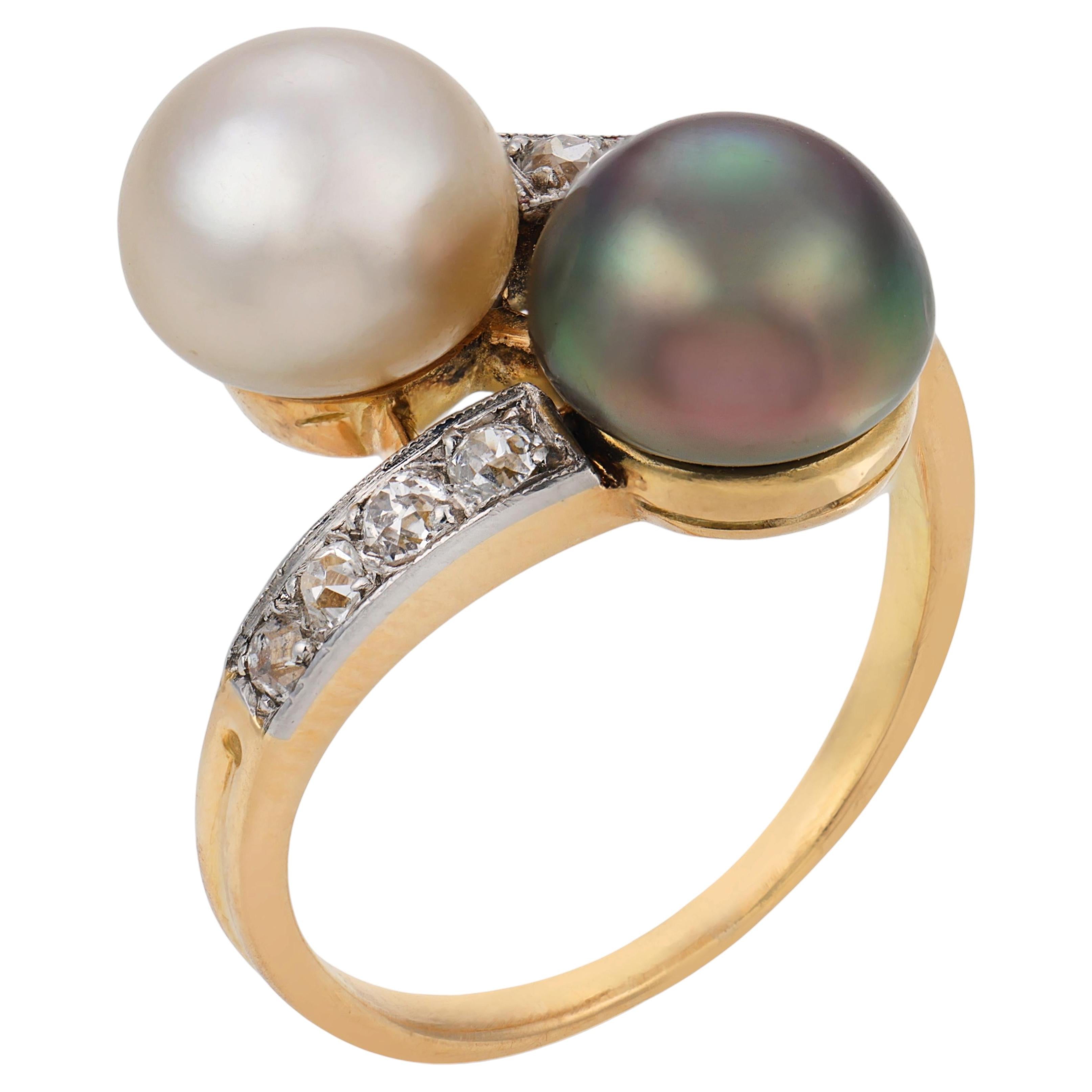 Edwardian natural pearl diamond 18k yellow gold toi et moi ring