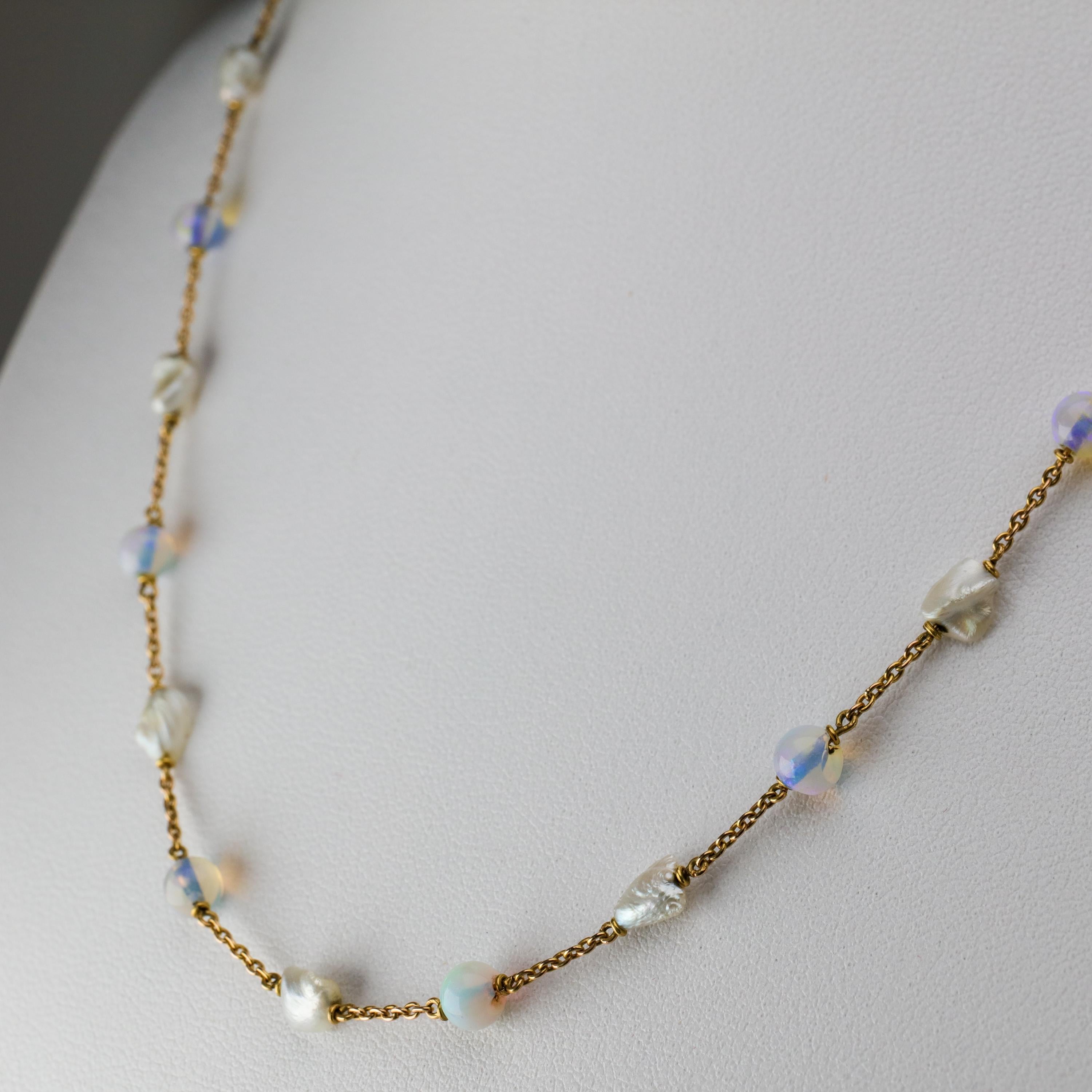 Edwardian Natural Pearl and Opal Necklace In Good Condition In Southbury, CT