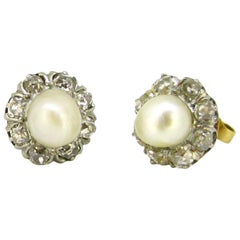 Edwardian Natural Pearls and Diamonds Studs Earrings, 18 Karat Gold and Platinum