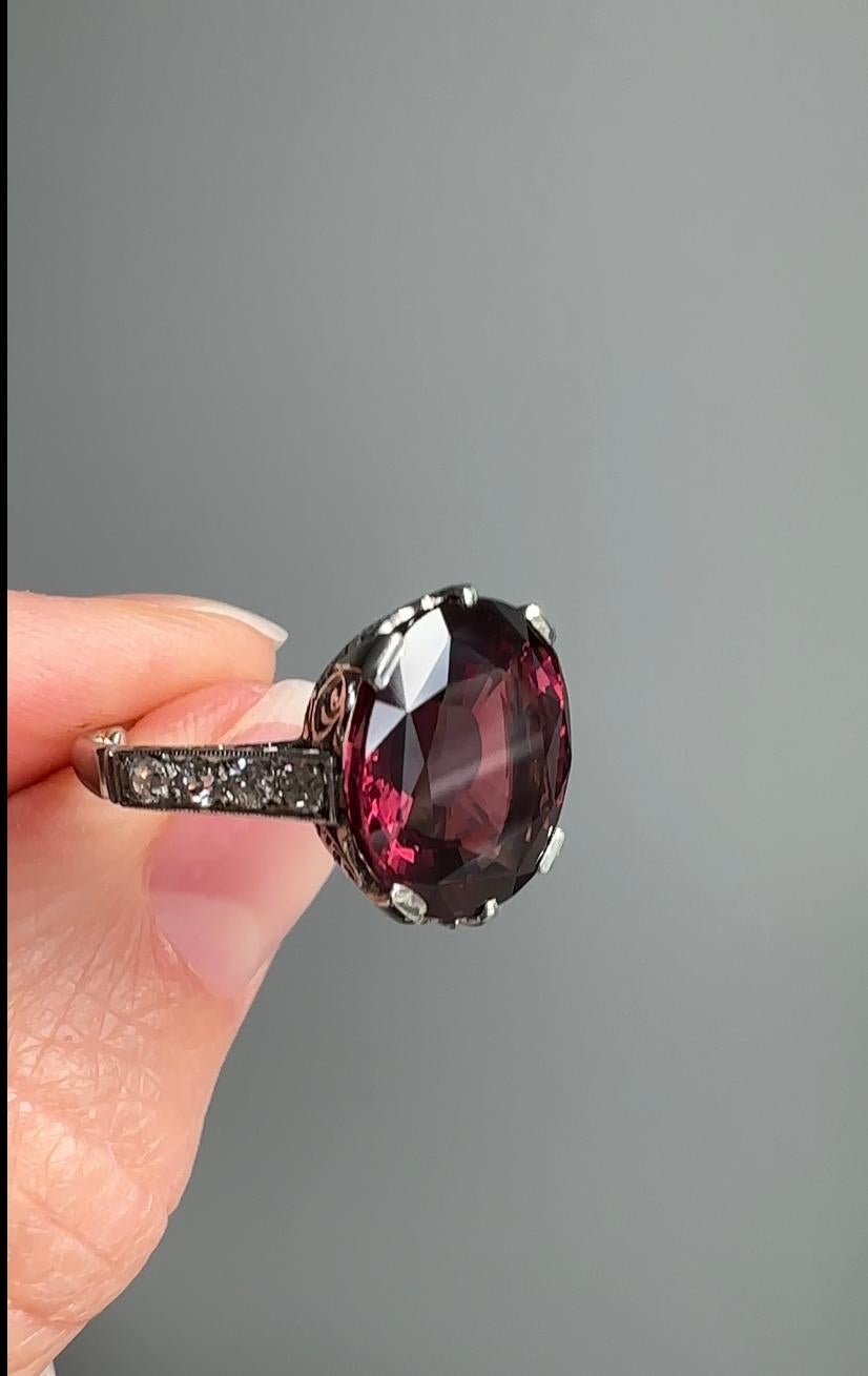 Edwardian Natural Purple Spinel and Diamond Ring In Excellent Condition For Sale In Hummelstown, PA
