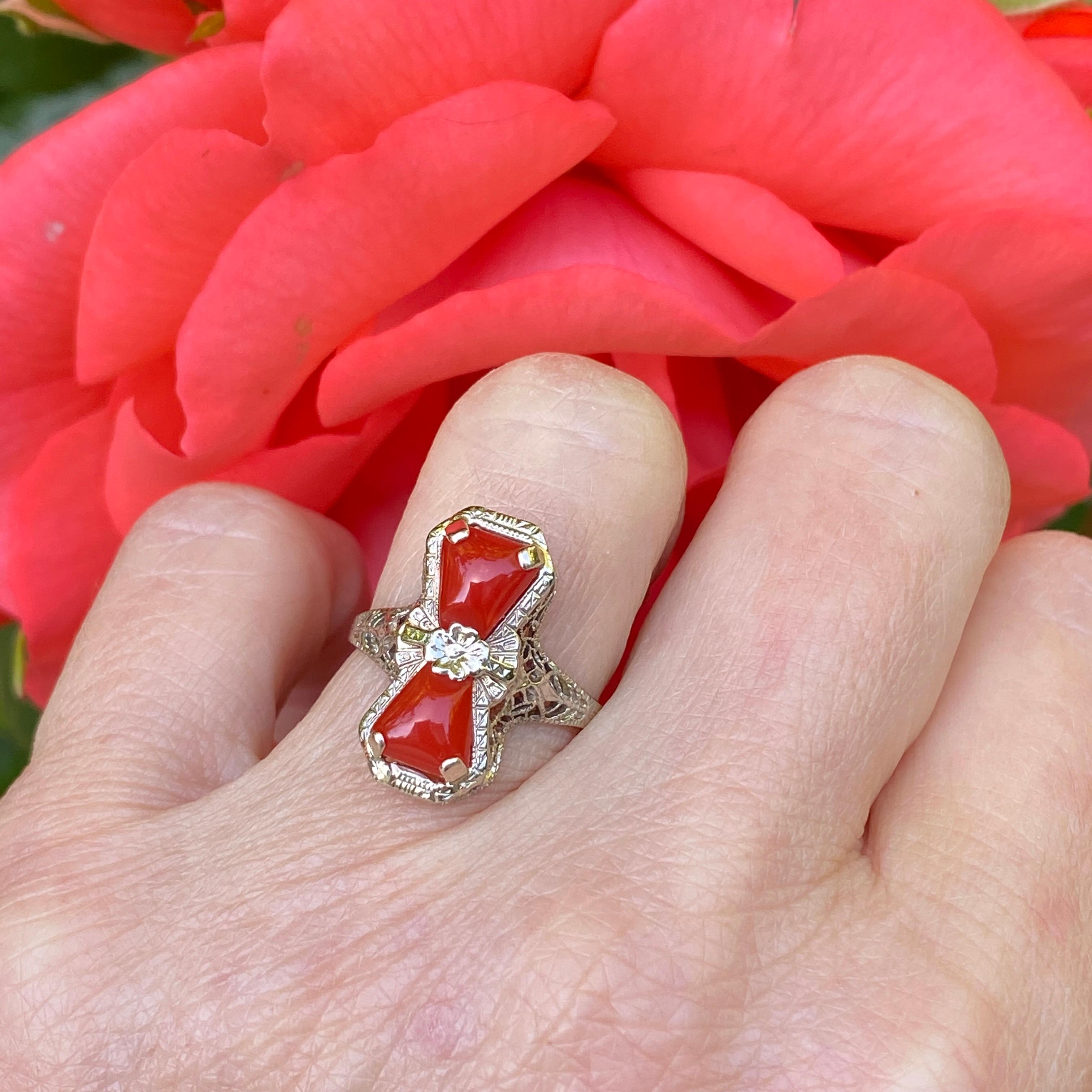 Edwardian Natural Red Coral 14k Gold Filigree Ring In Excellent Condition In Scotts Valley, CA