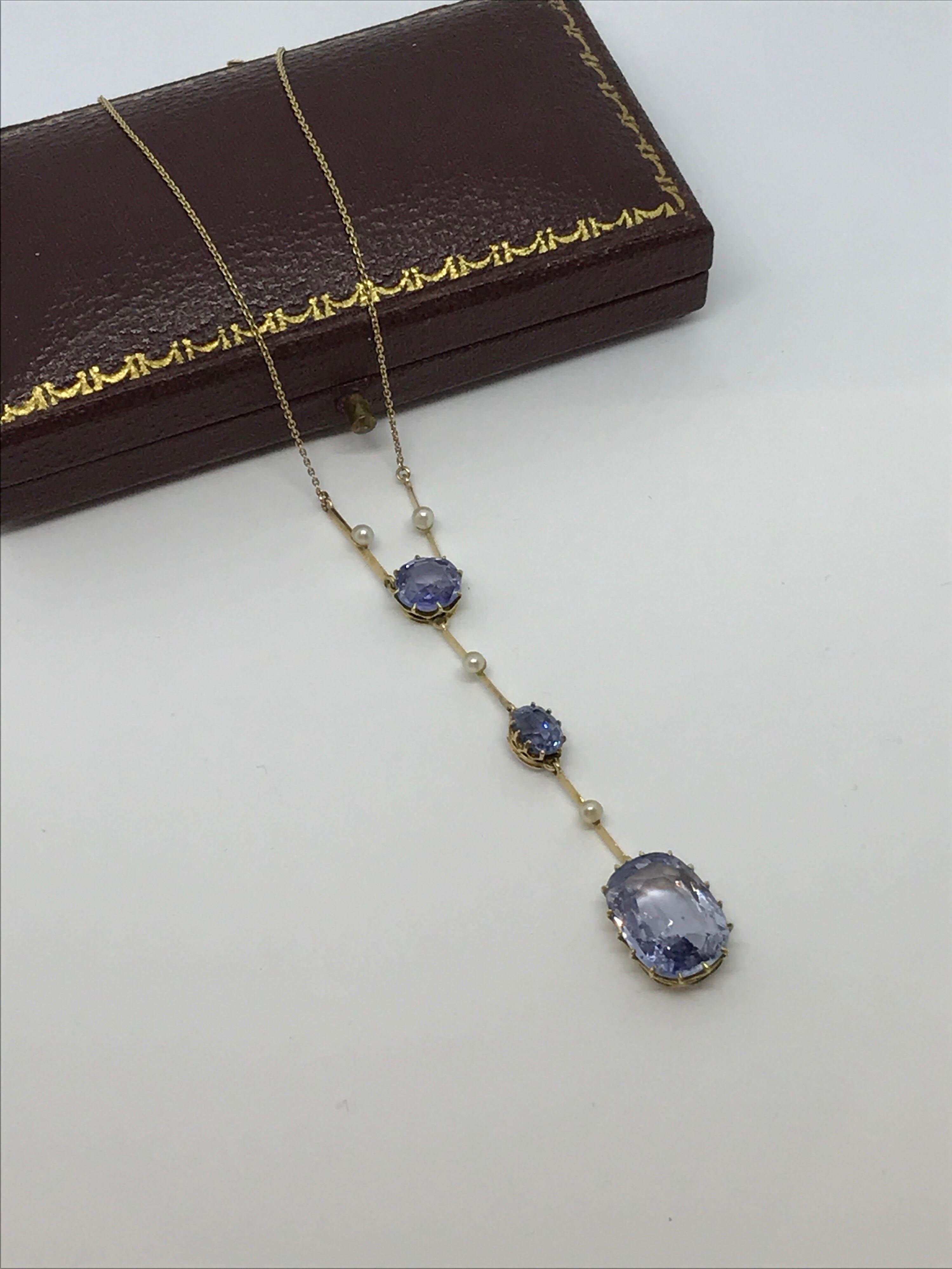 Women's or Men's Edwardian Natural Unheated Ceylon Sapphire and Pearl Necklace, circa 1910 For Sale
