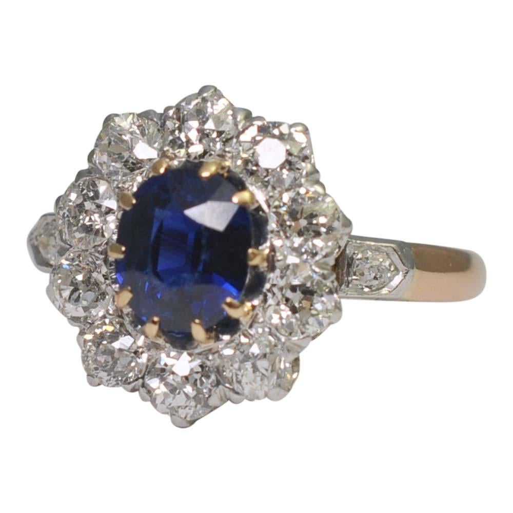 Oval Cut Edwardian No Heat Sapphire Diamond Gold Ring For Sale