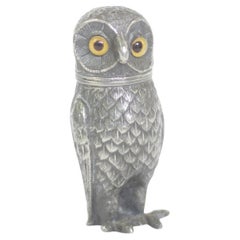 Antique Edwardian Novelty Owl Pepper pot silver plated