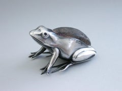 Edwardian Novelty Silver Frog Pin Cushion, Adie & Lovekin, Birmingham, 1908