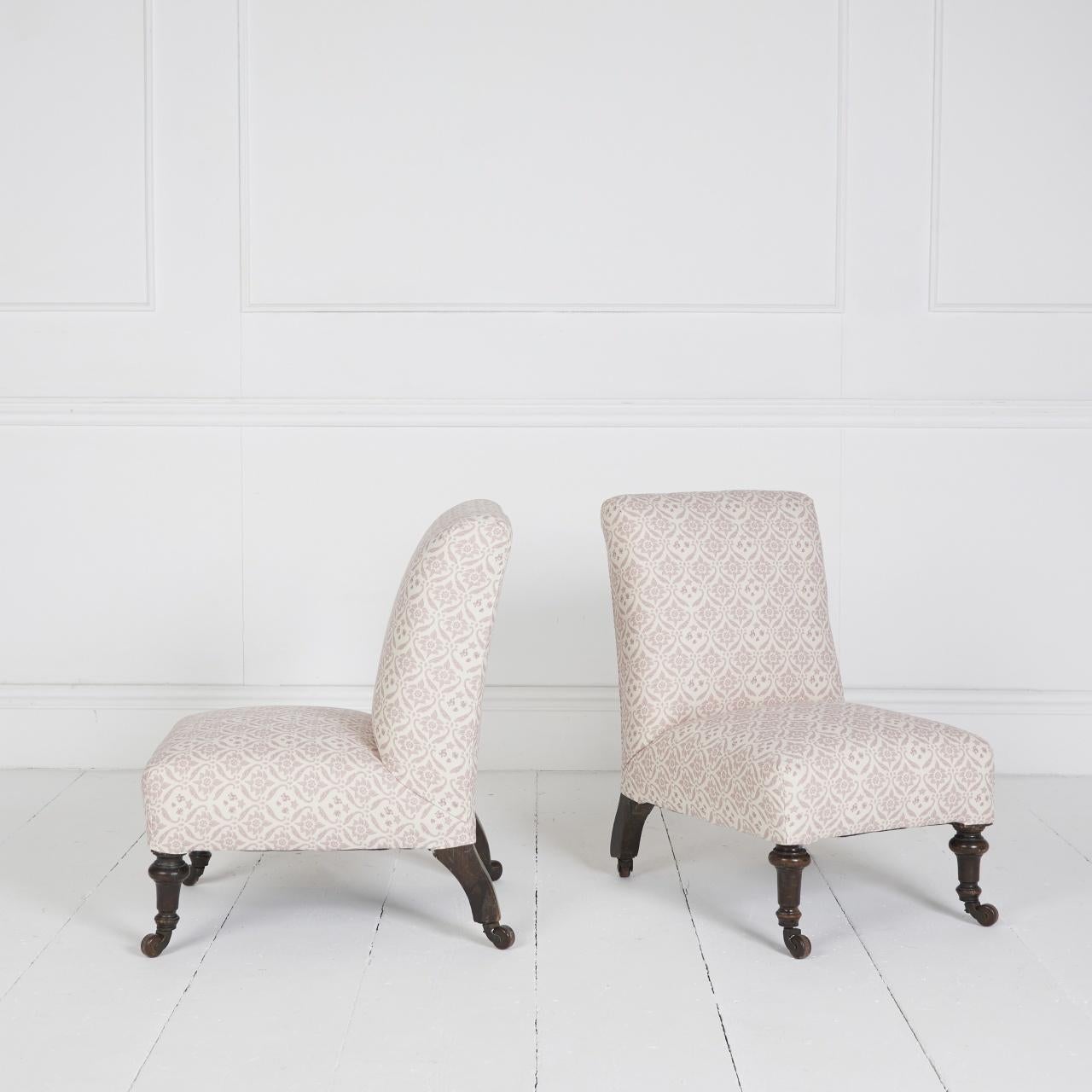 20ième siècle Paire de fauteuils d'allaitement Child Child de l'époque édouardienne en vente