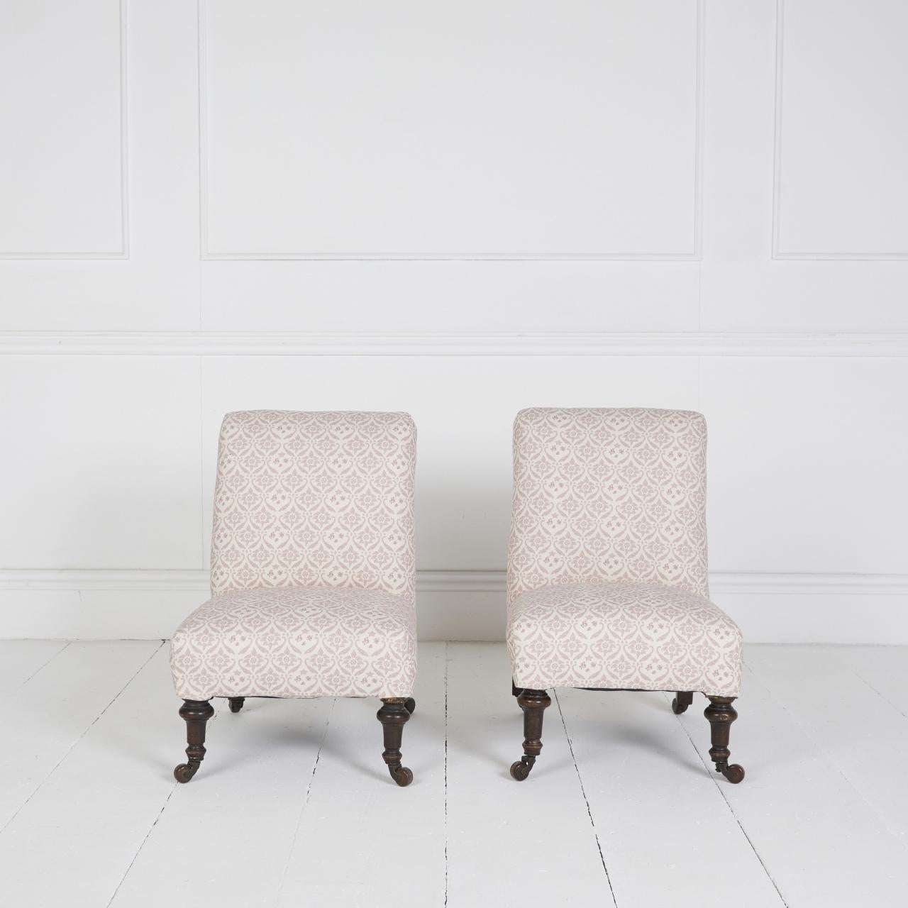 Paire de fauteuils d'allaitement Child Child de l'époque édouardienne en vente 3