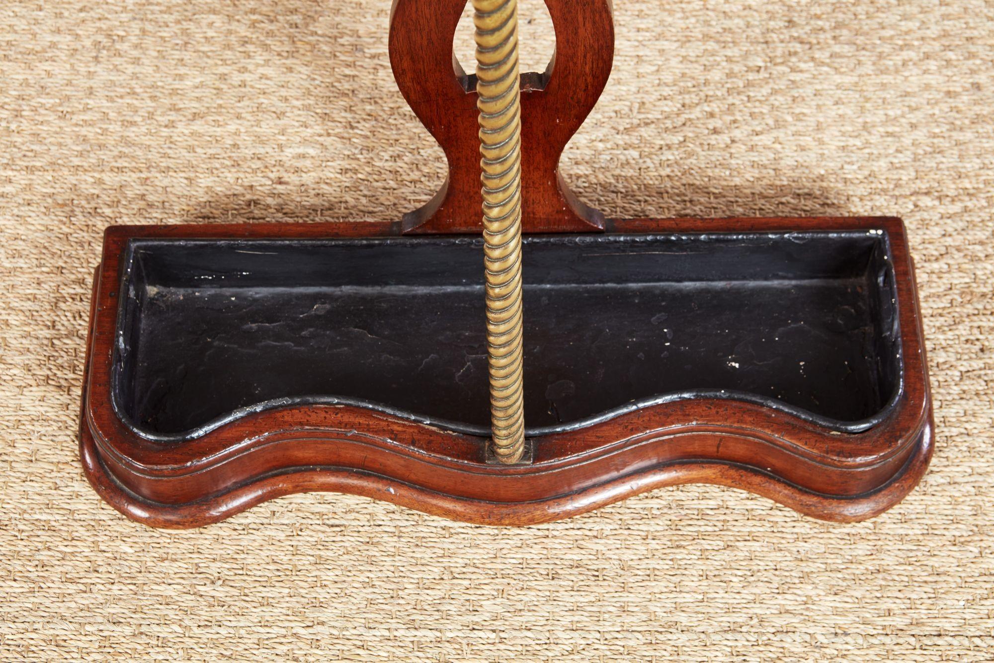 Portaombrelli edoardiano in Oak e ottone in vendita 1