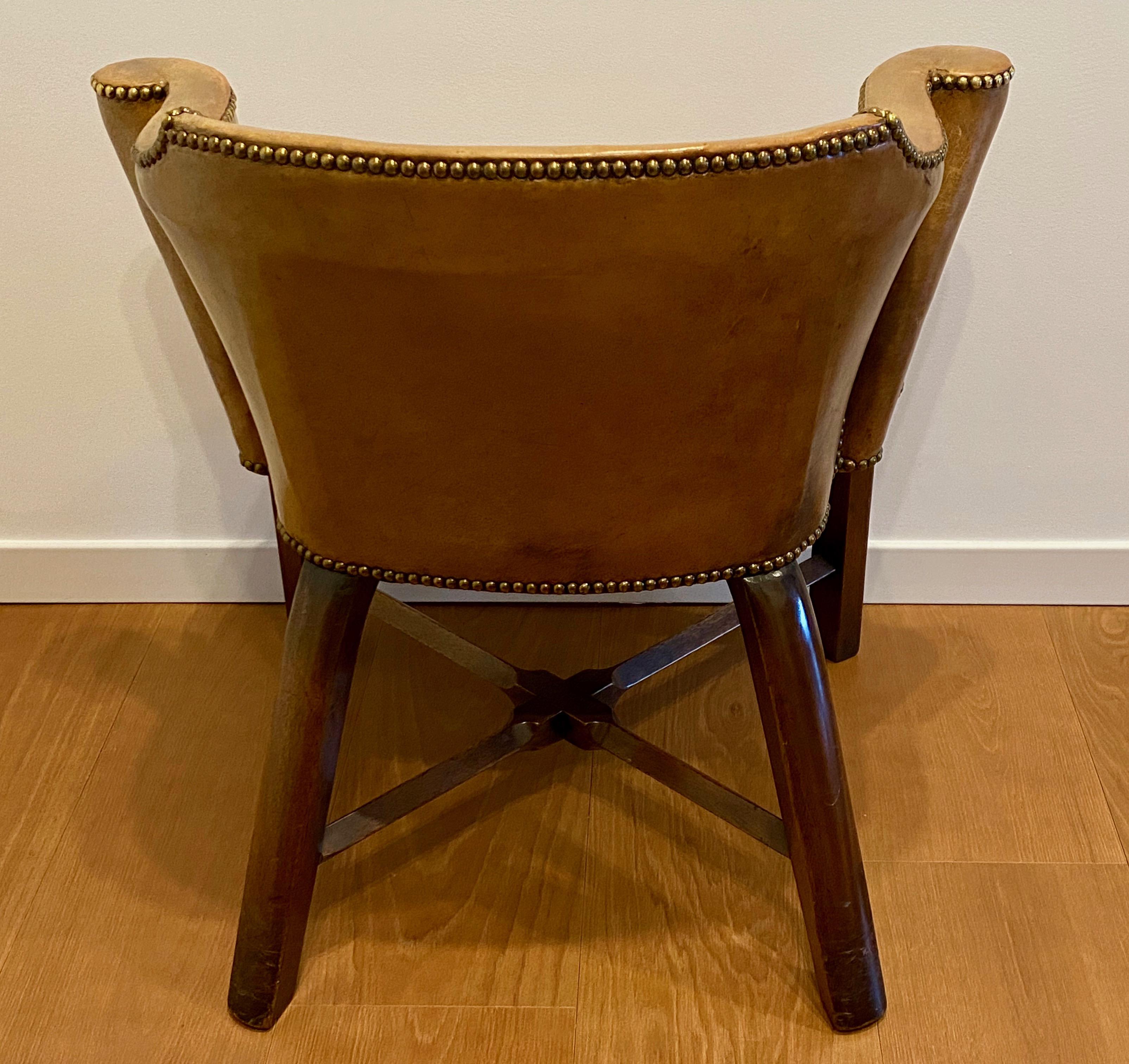 20th Century Edwardian Oak and Leather Library Armchair, Ca. 1905 For Sale
