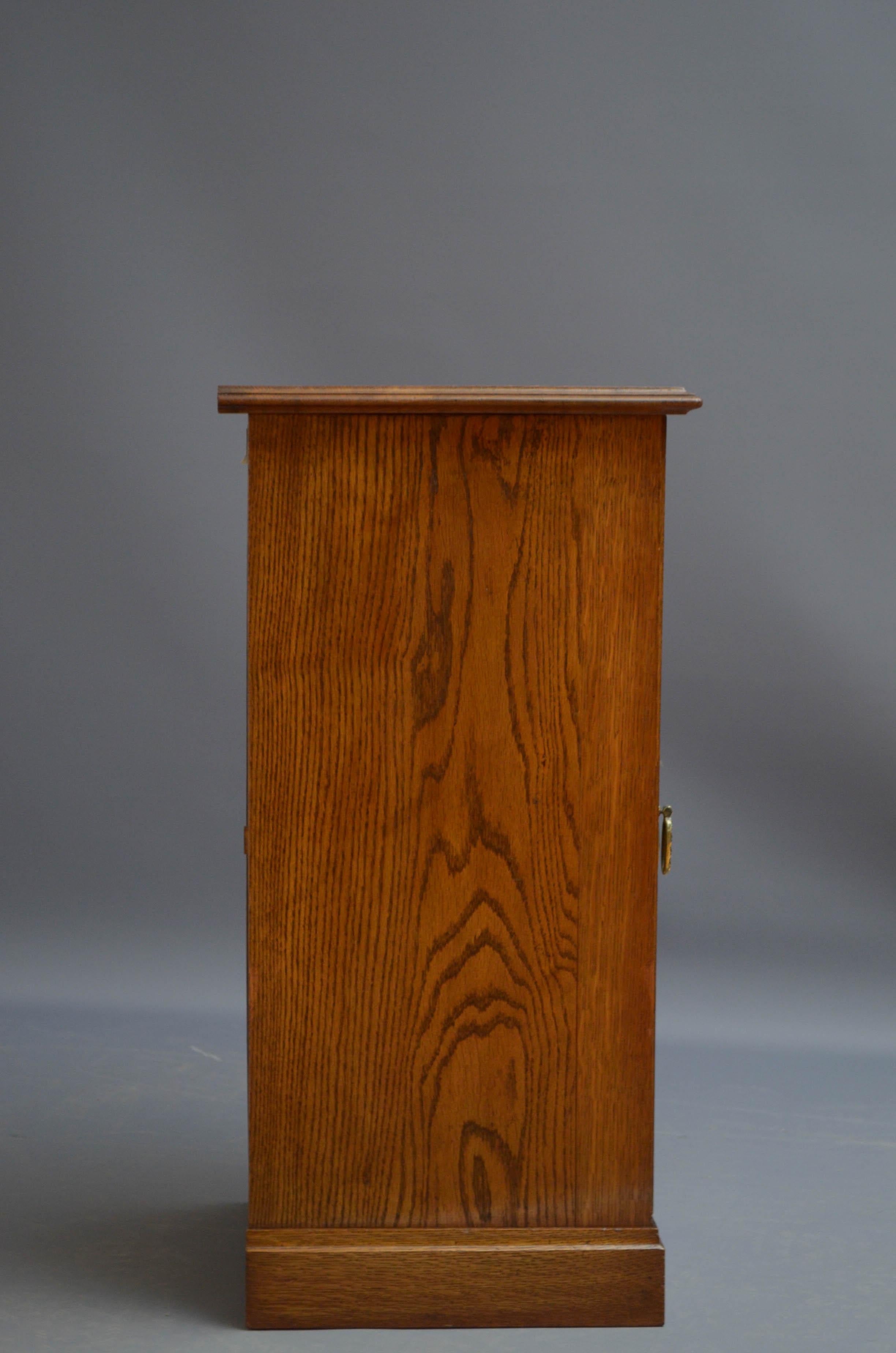 Edwardian Oak Bedside Cabinet 5