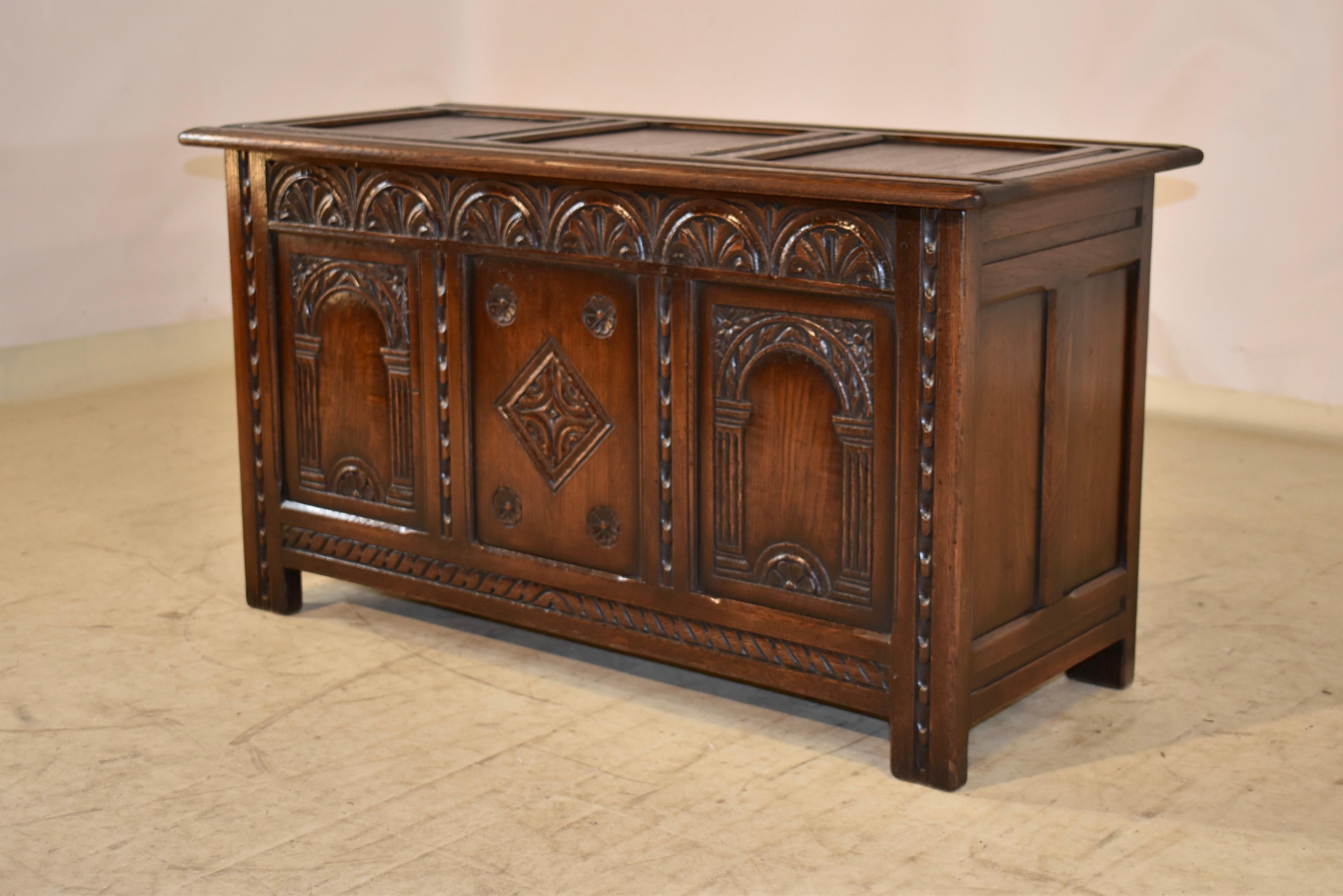 Edwardian Oak Blanket Chest, circa 1900 In Good Condition For Sale In High Point, NC