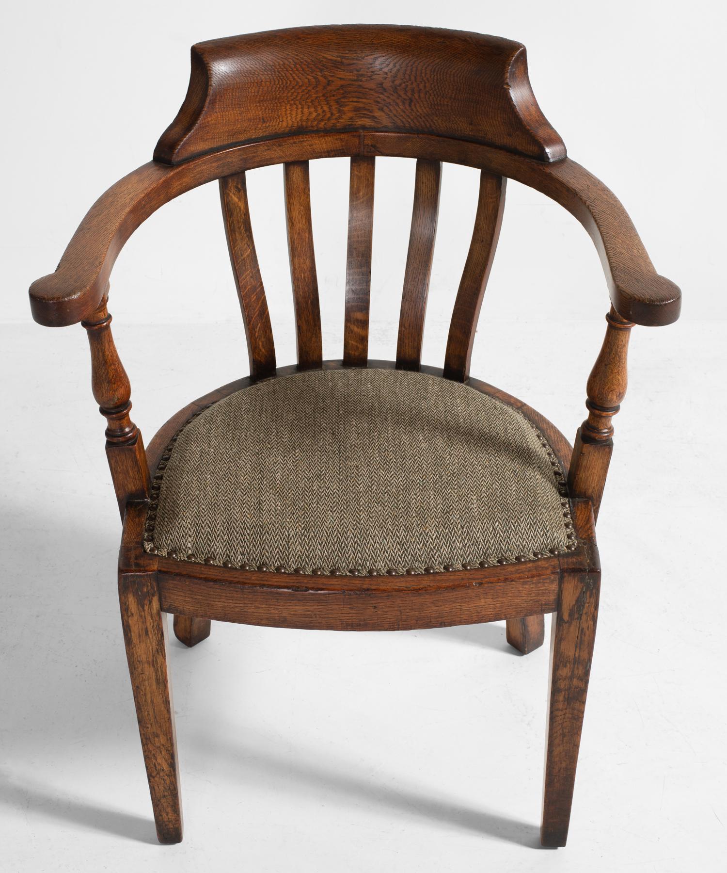 Edwardian Oak Captains Chair, England, circa 1900 In Excellent Condition In Culver City, CA