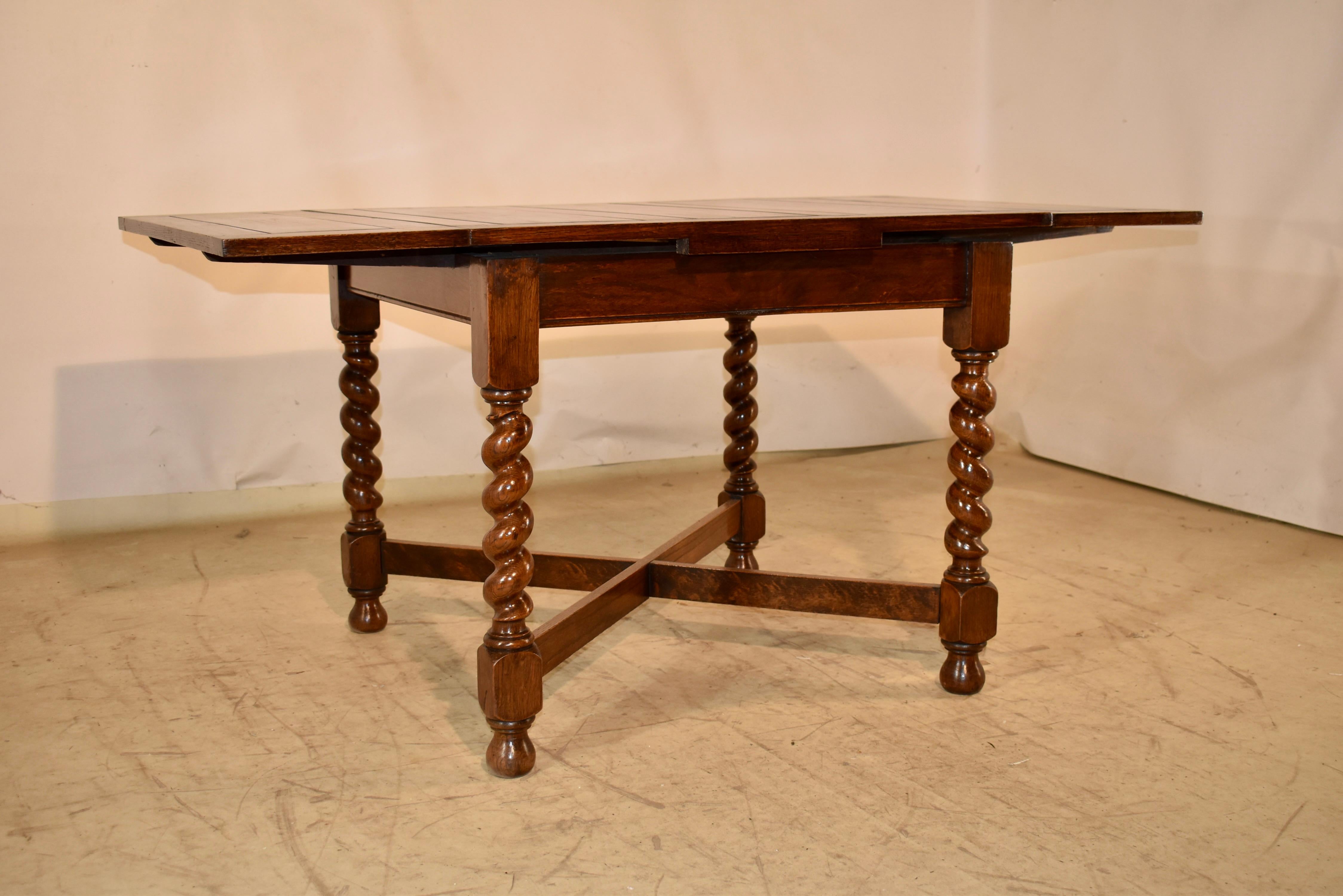 Début du 20ème siècle Table à tiroirs en Oak Edwardien, Circa 1900 en vente