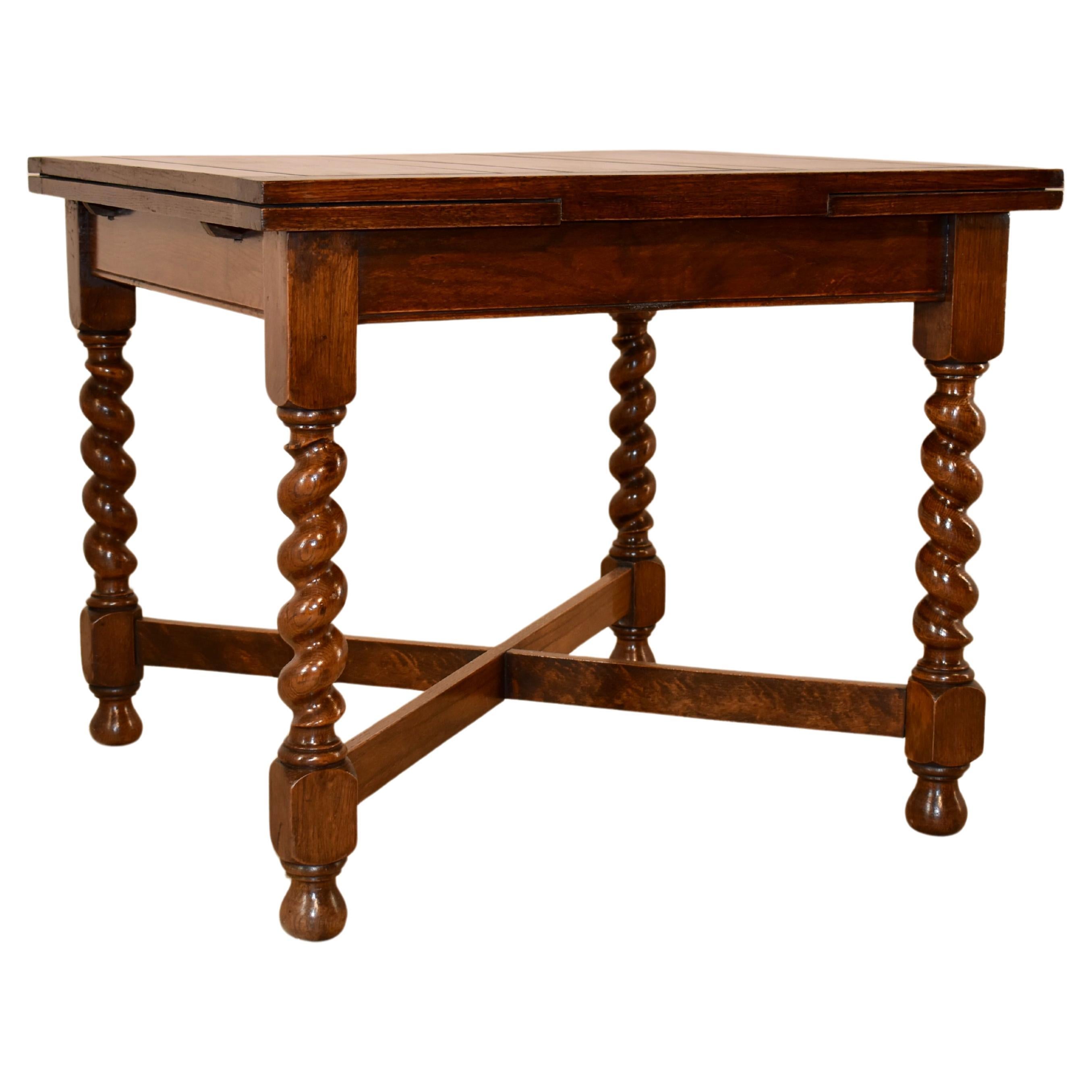 Table à tiroirs en Oak Edwardien, Circa 1900 en vente