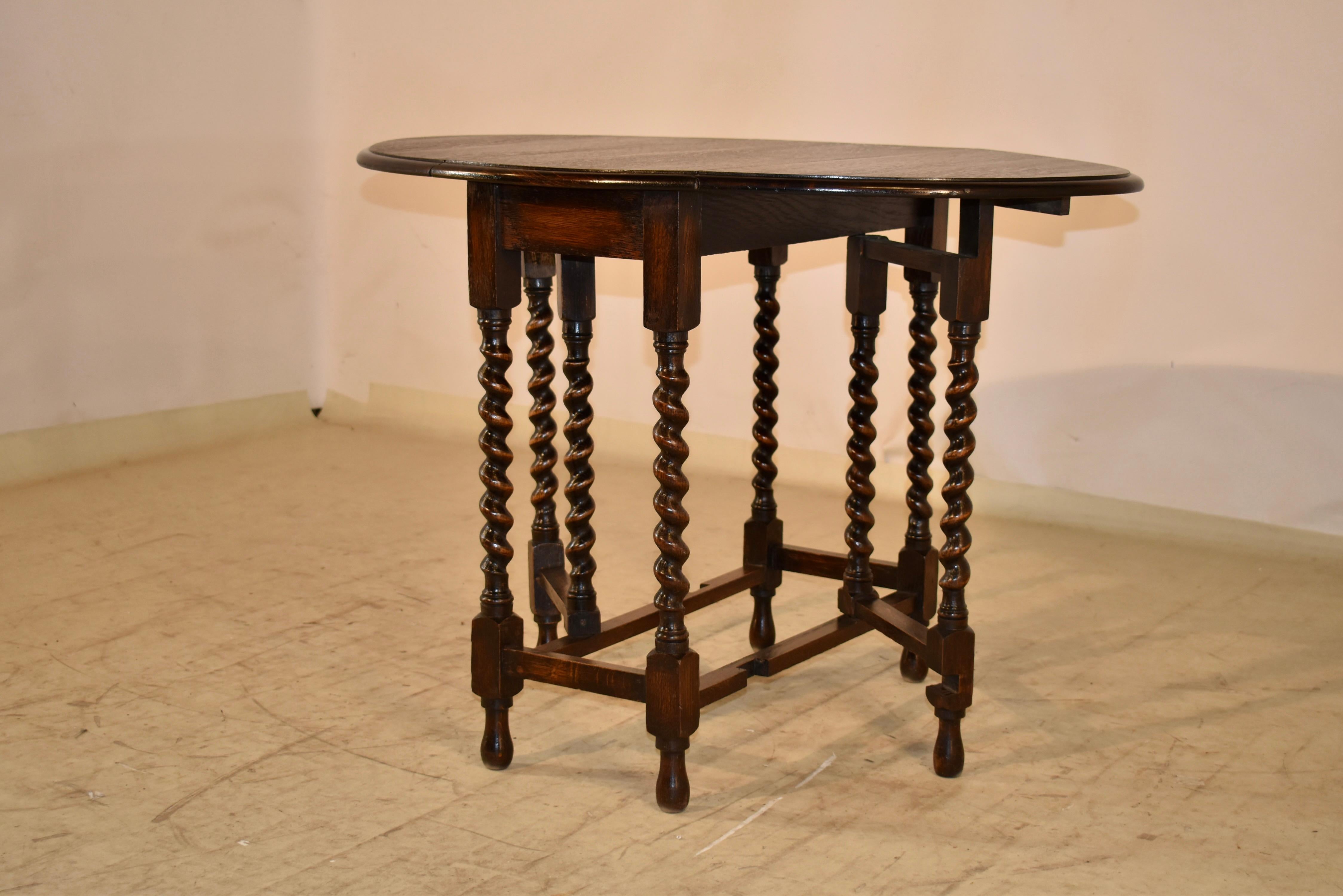 Edwardian Oak Gate Leg Table, Circa 1900 4
